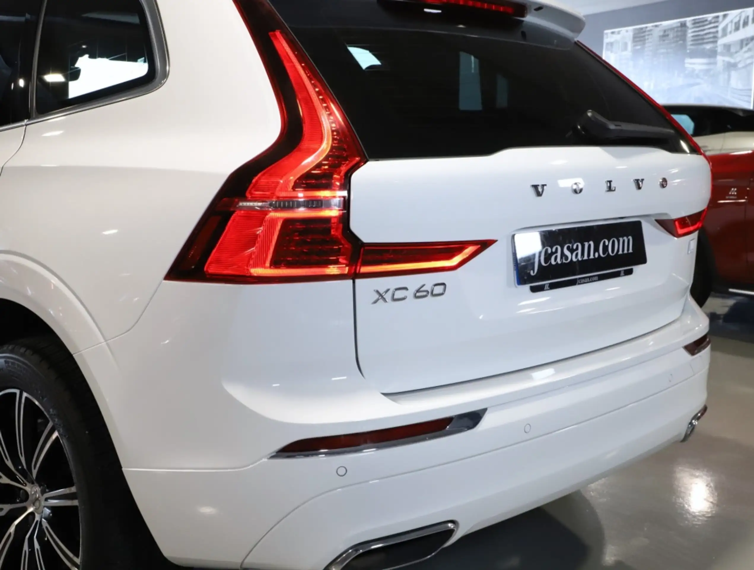 Volvo - XC60