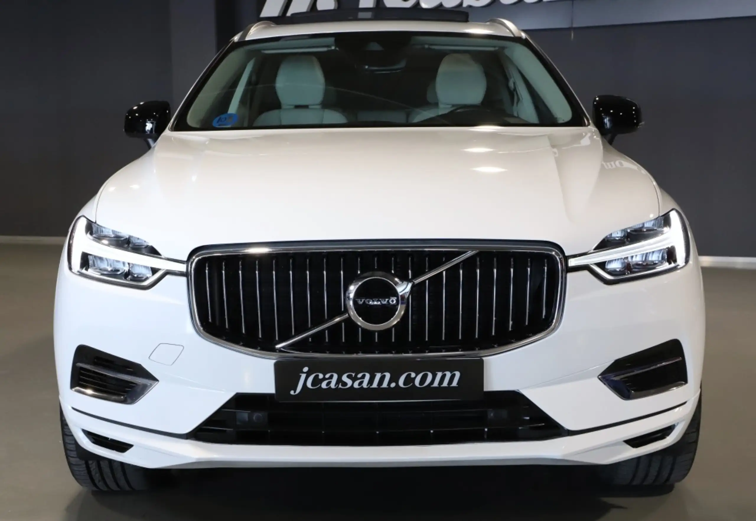 Volvo - XC60