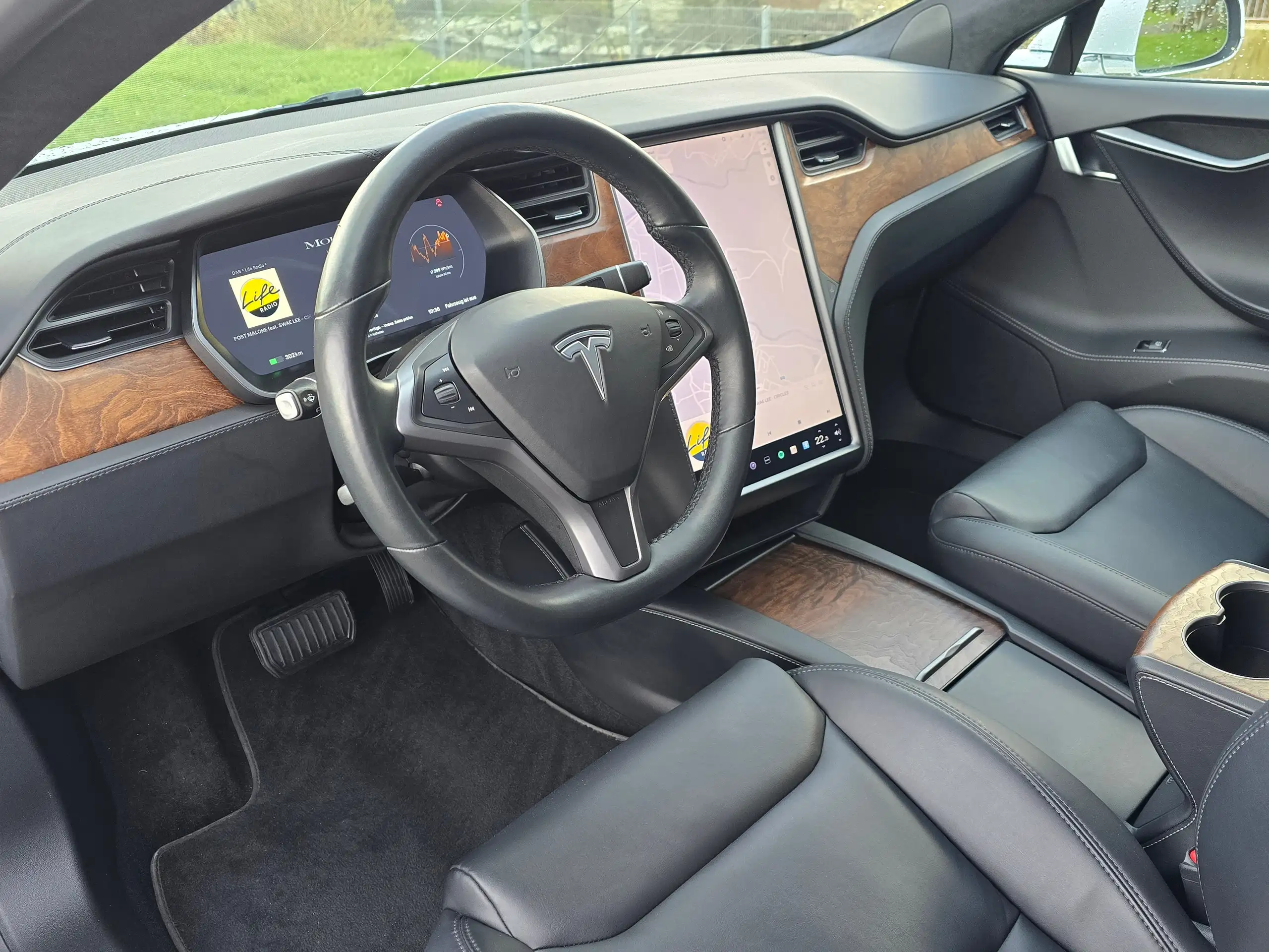 Tesla - Model S