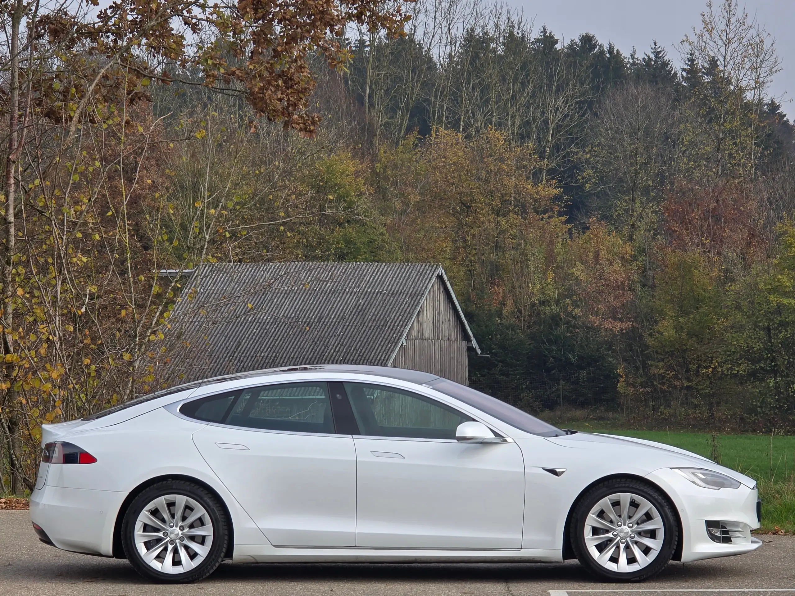 Tesla - Model S