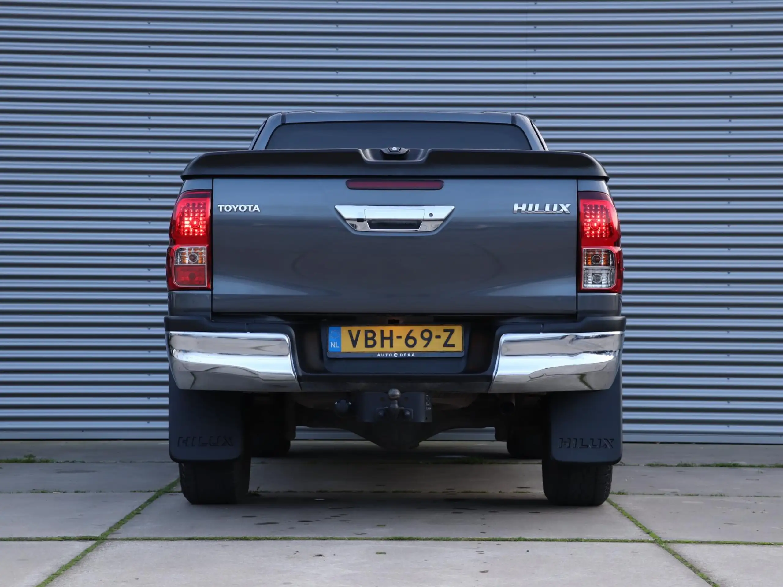 Toyota - Hilux