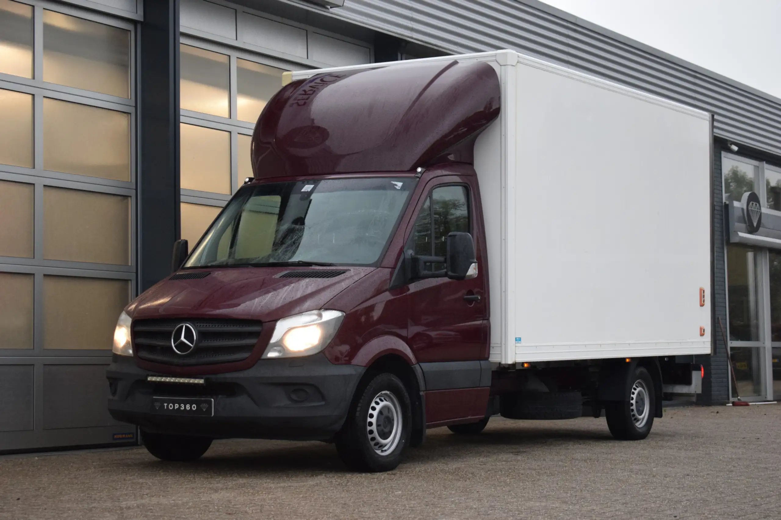 Mercedes-Benz - Sprinter