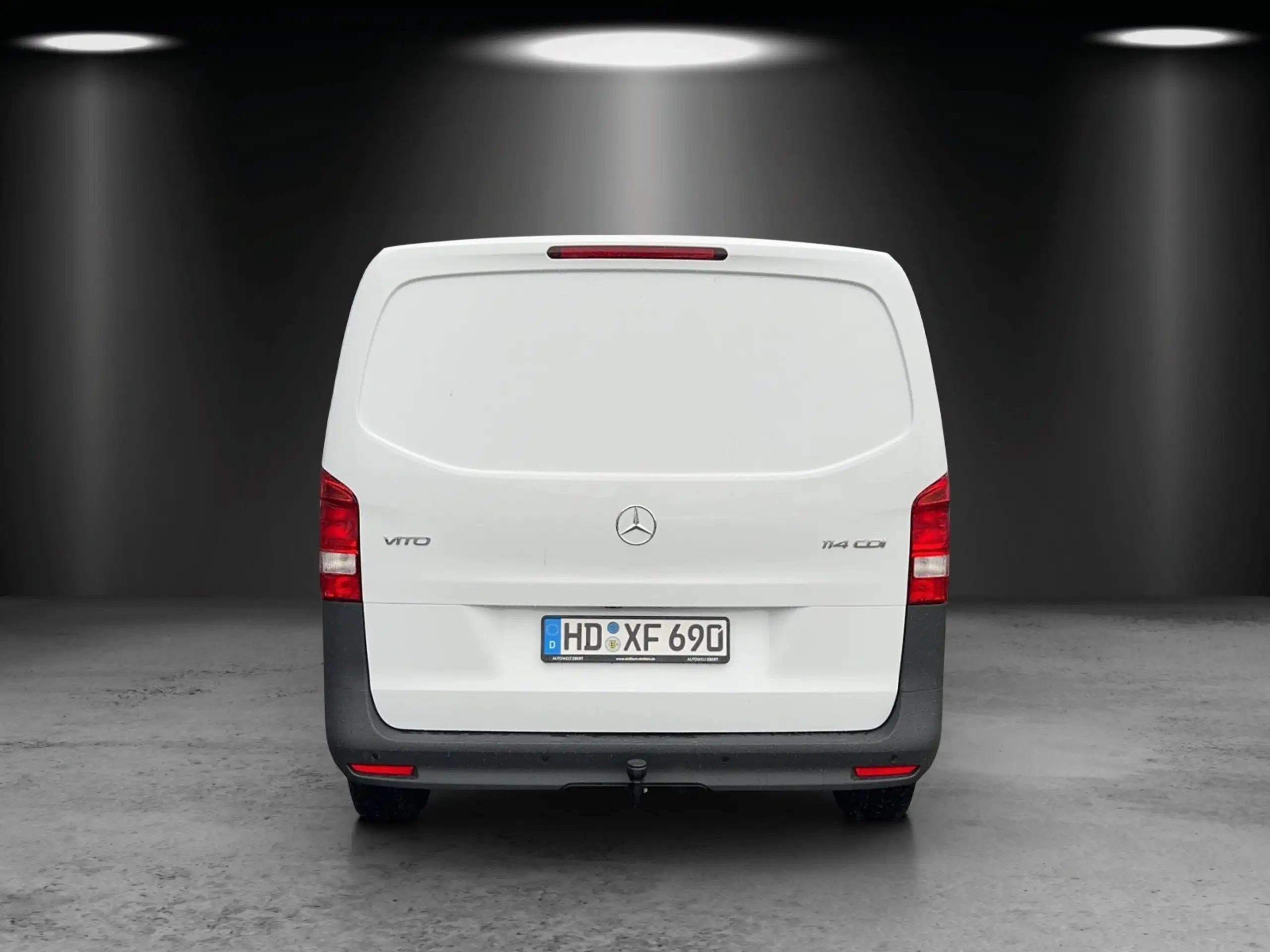 Mercedes-Benz - Vito