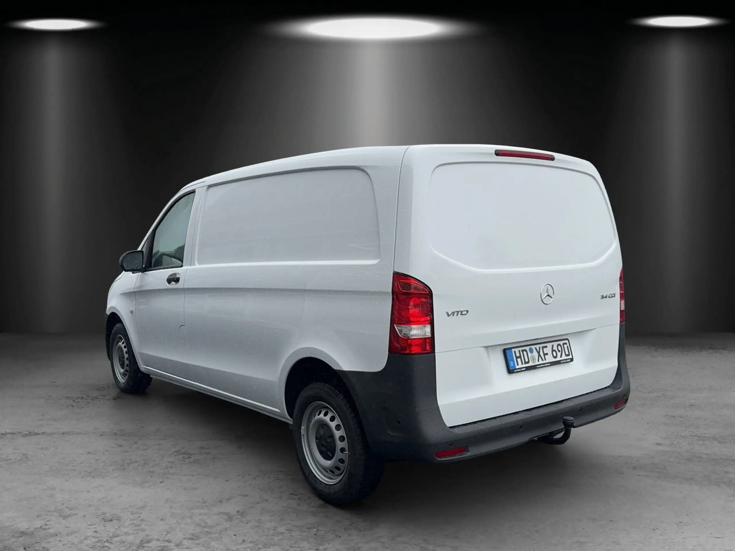 Mercedes-Benz - Vito