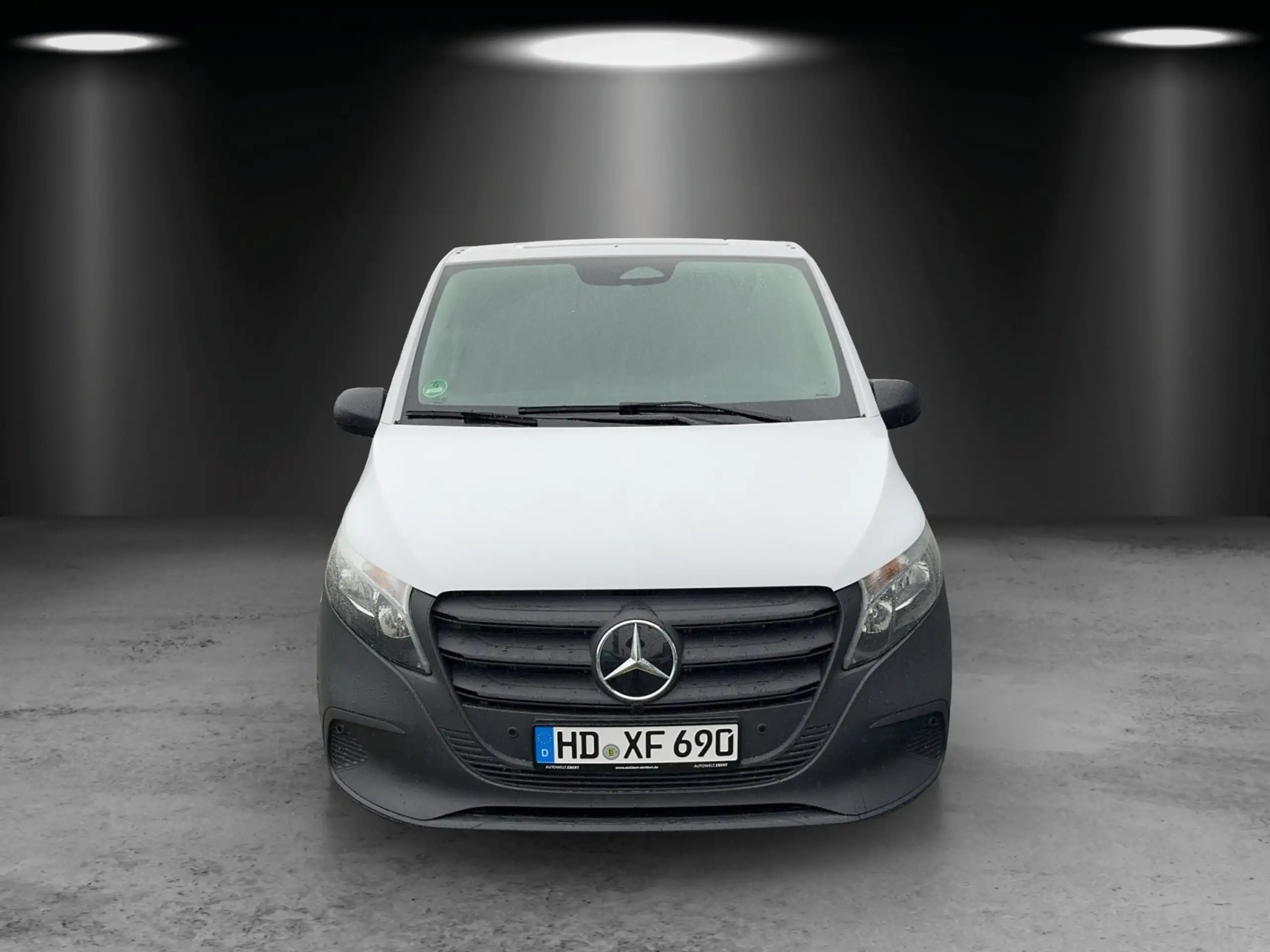 Mercedes-Benz - Vito