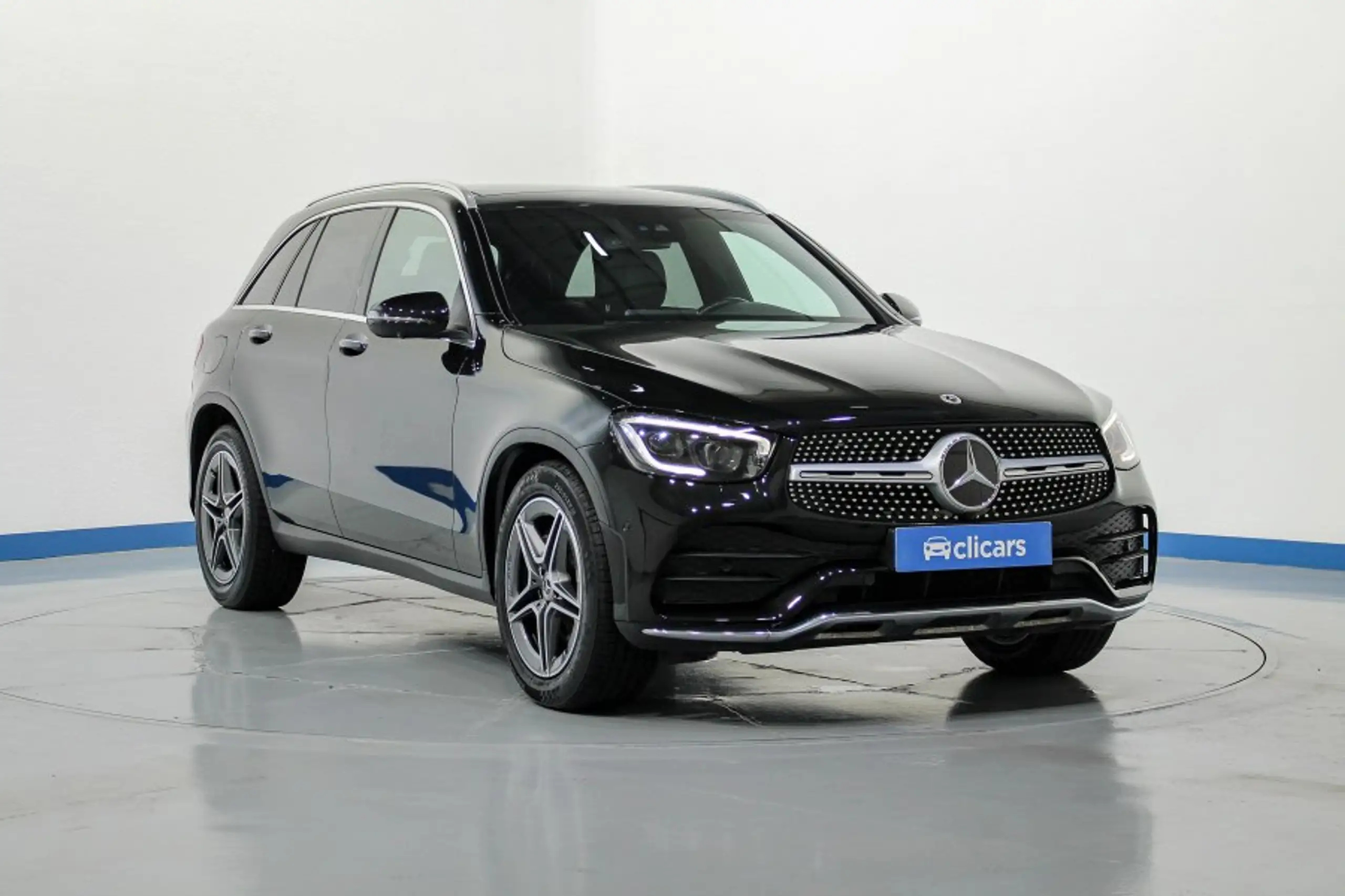 Mercedes-Benz - GLC 300