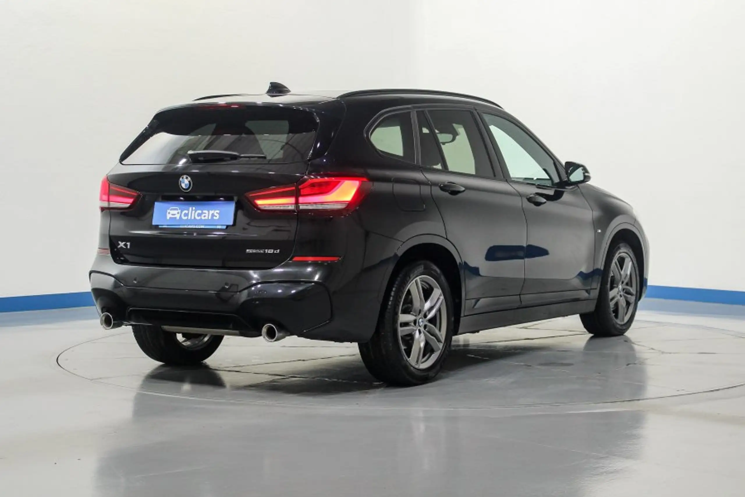 BMW - X1