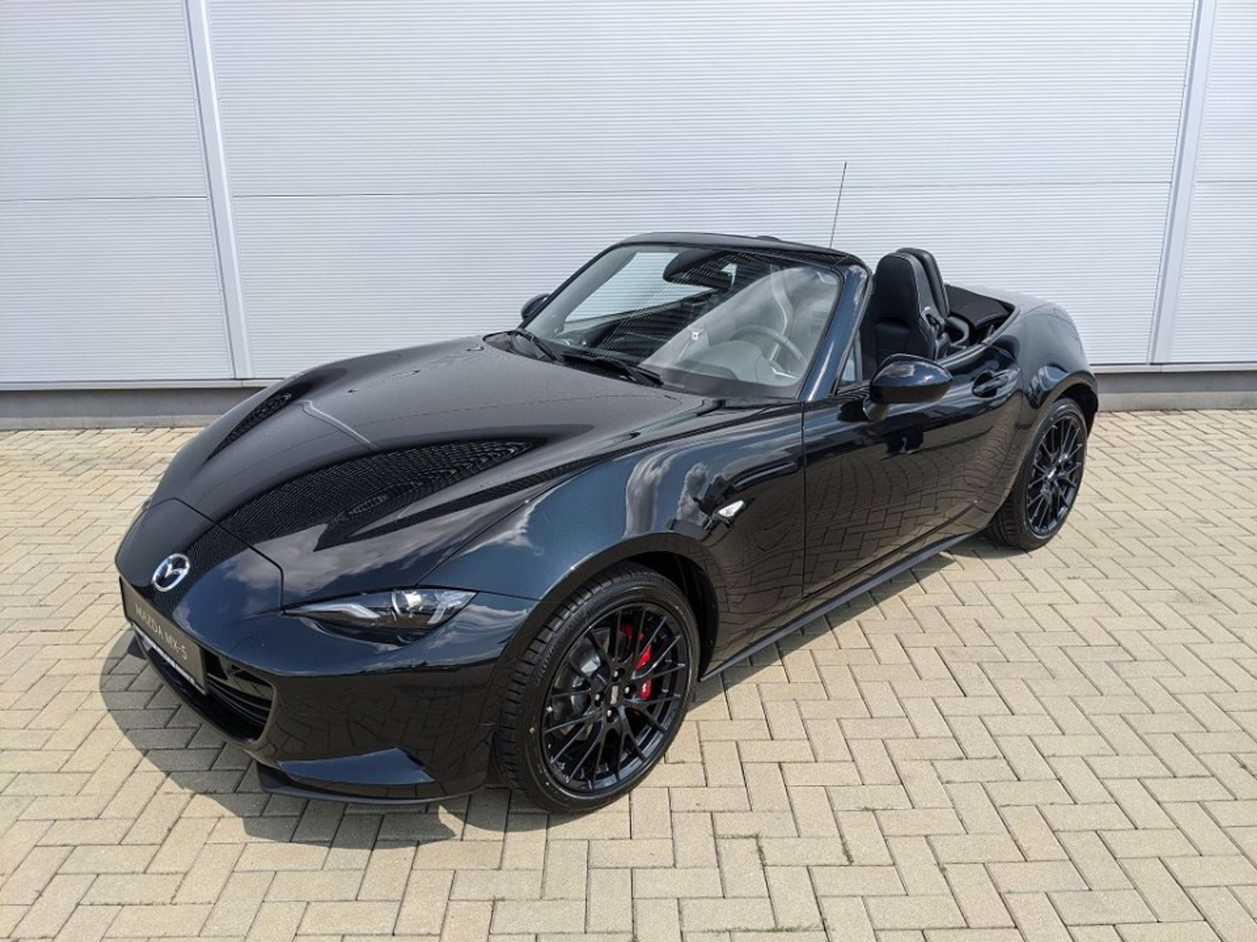 Mazda - MX-5