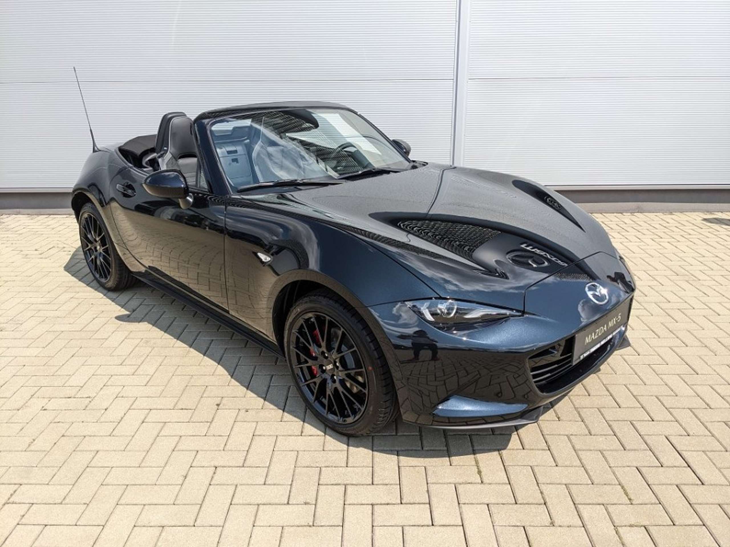 Mazda - MX-5