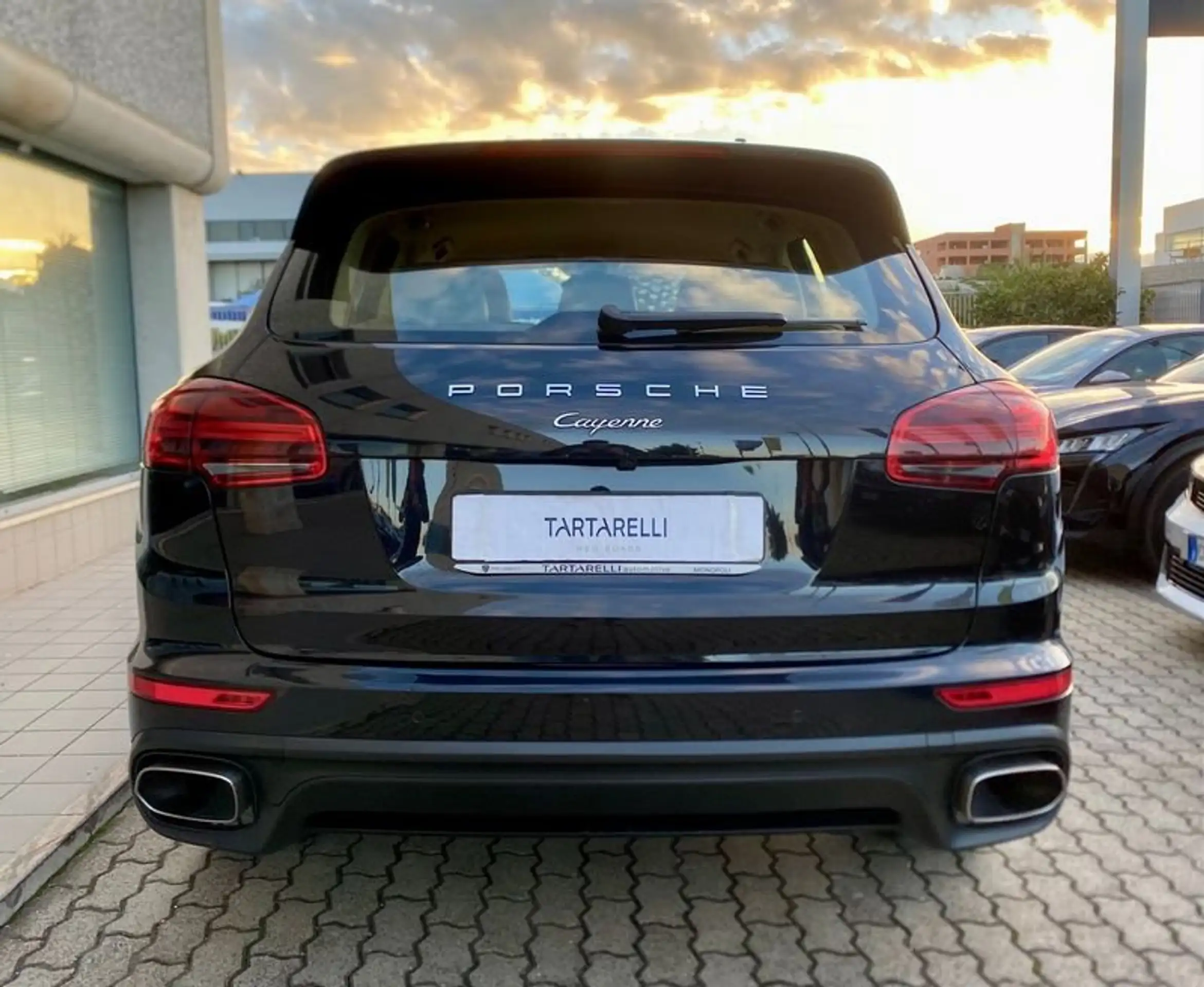 Porsche - Cayenne