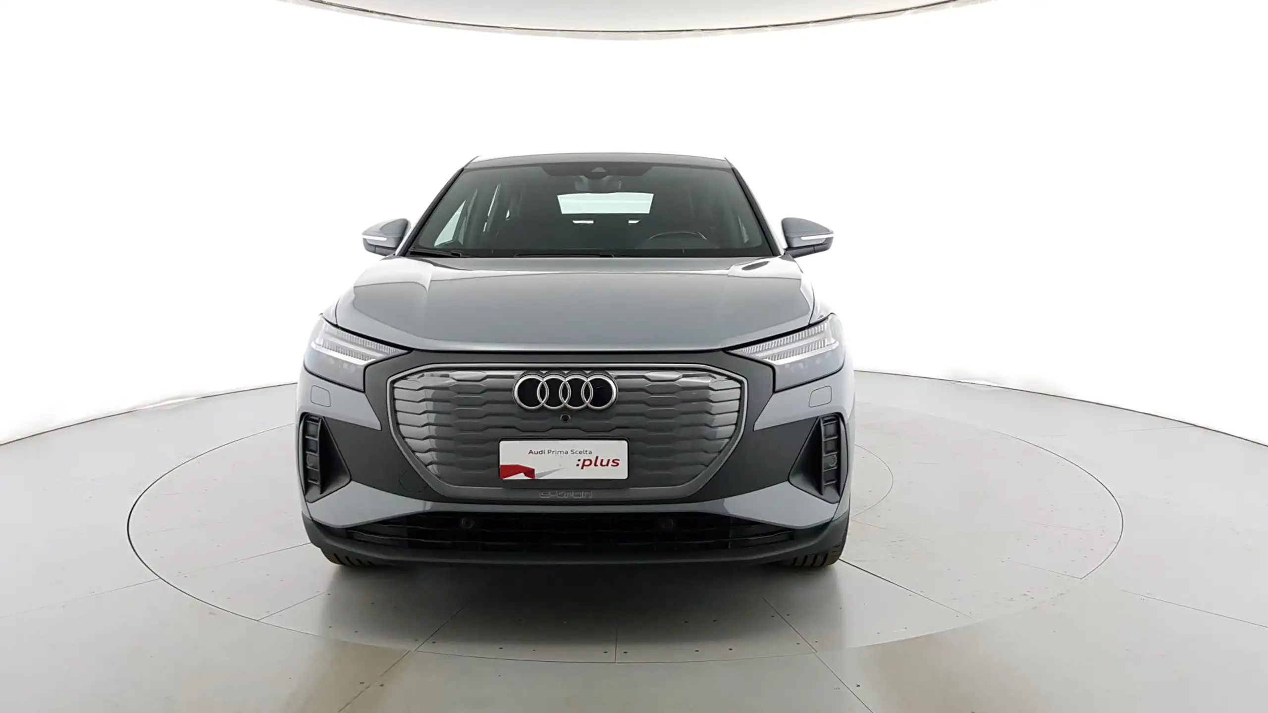 Audi - Q4 e-tron