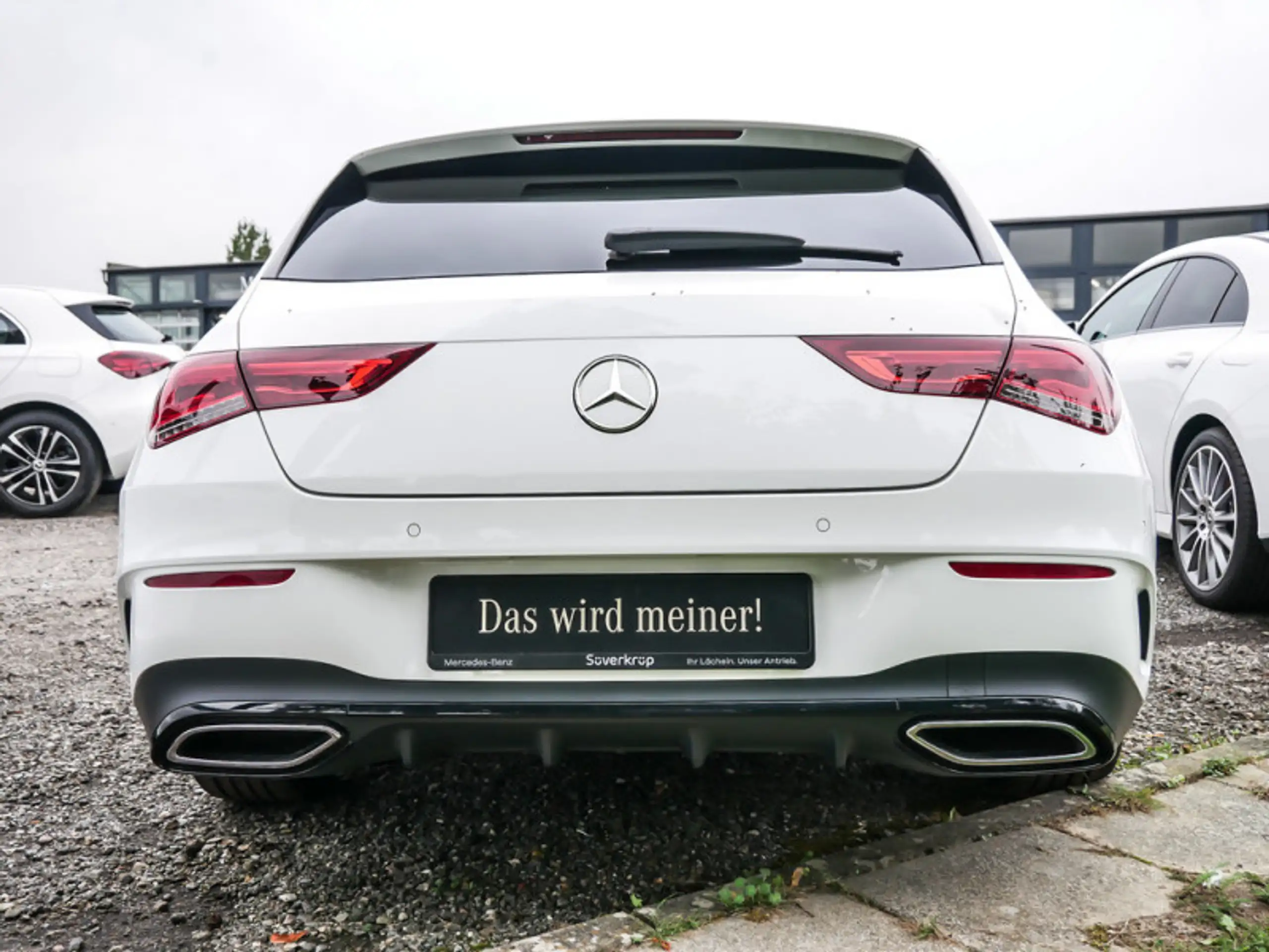 Mercedes-Benz - CLA 200