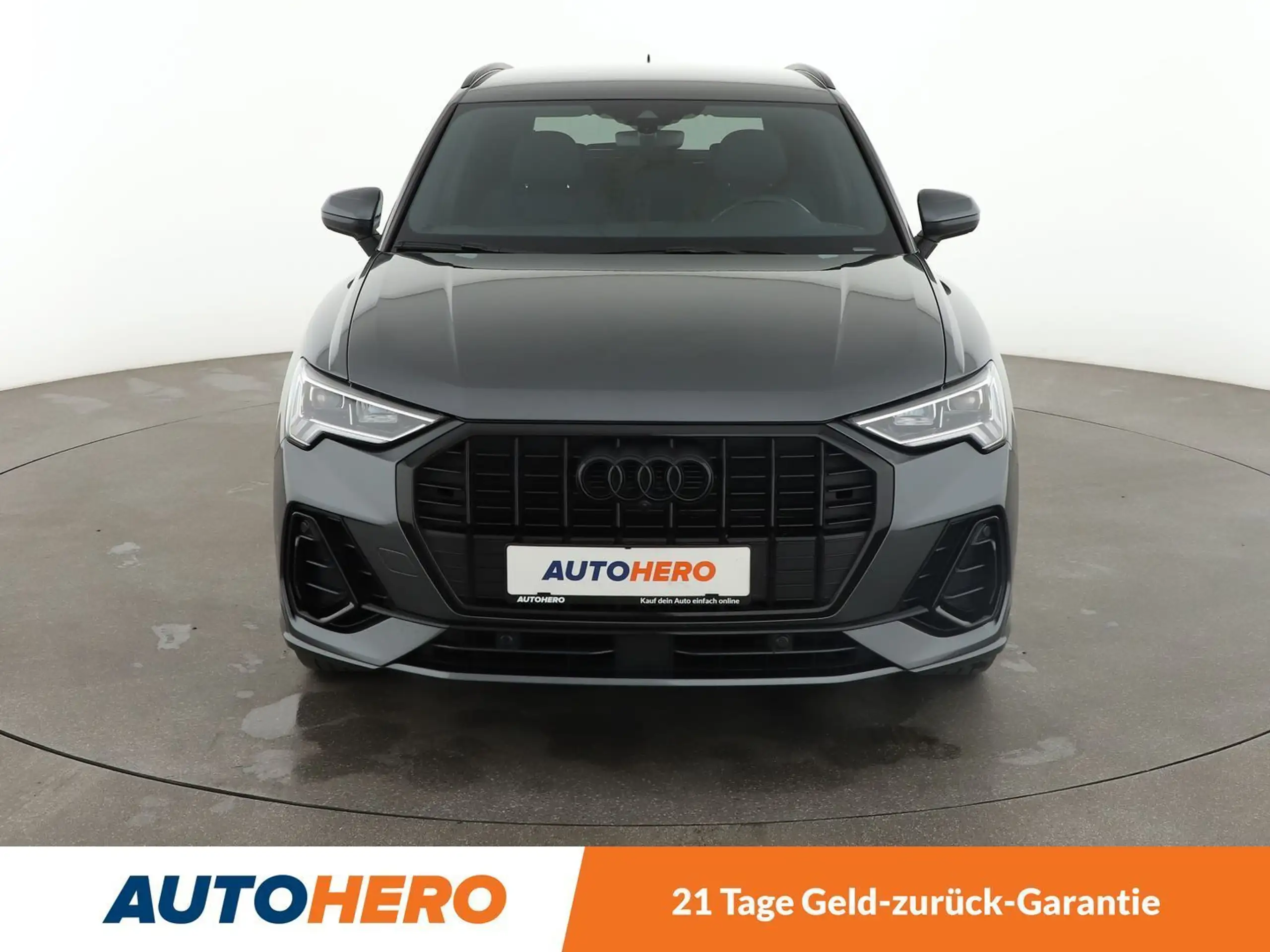 Audi - Q3