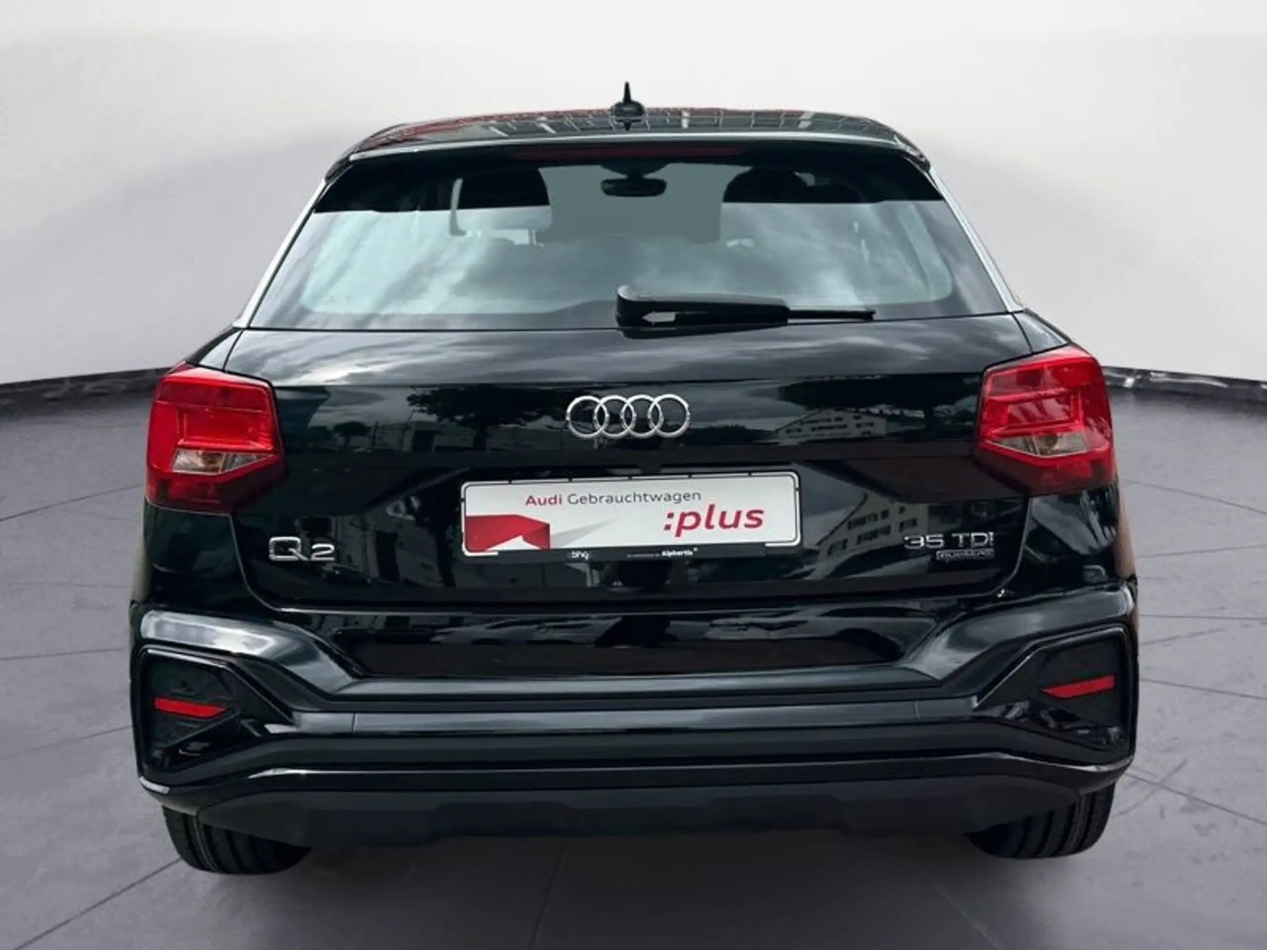 Audi - Q2