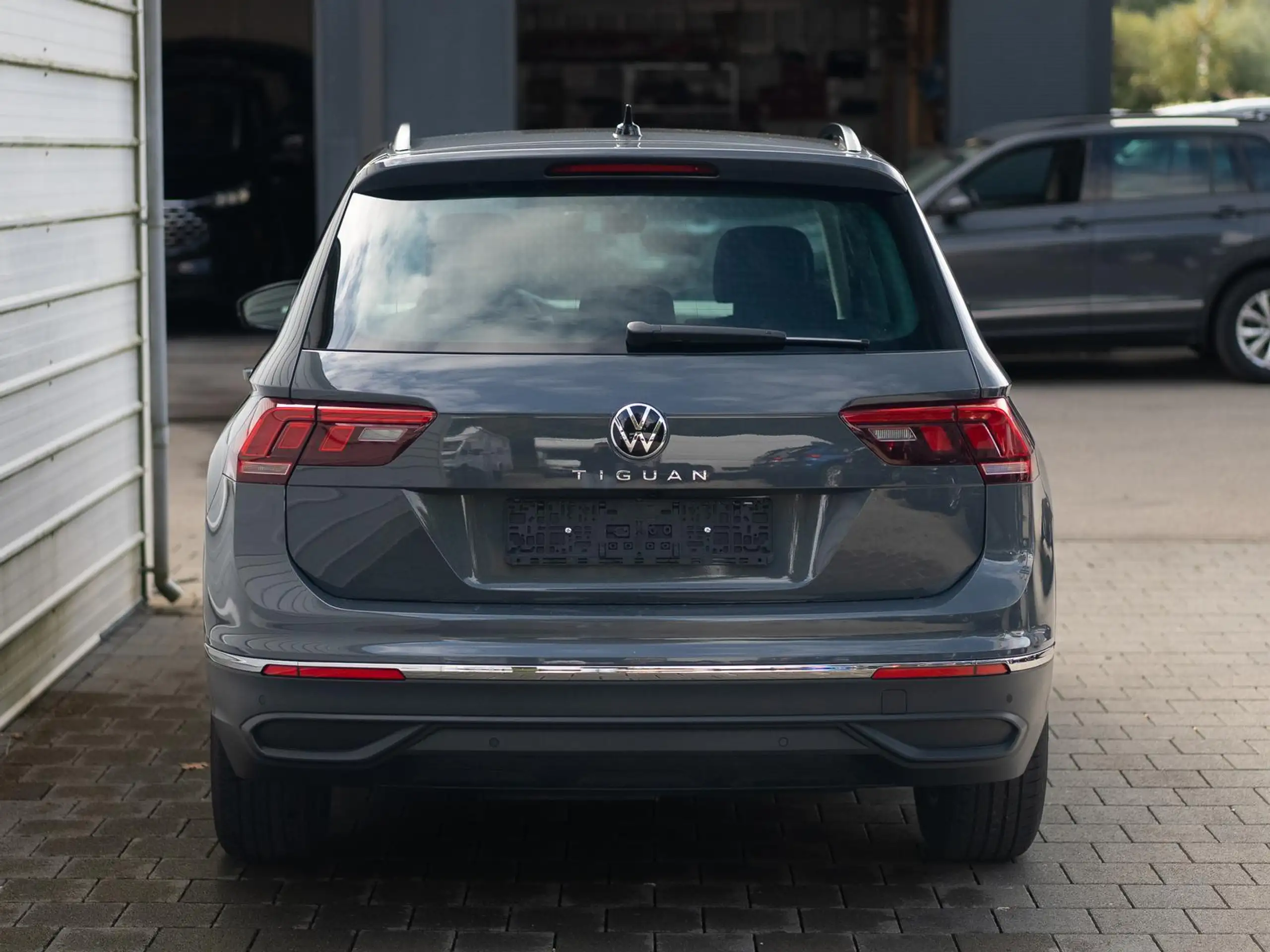 Volkswagen - Tiguan