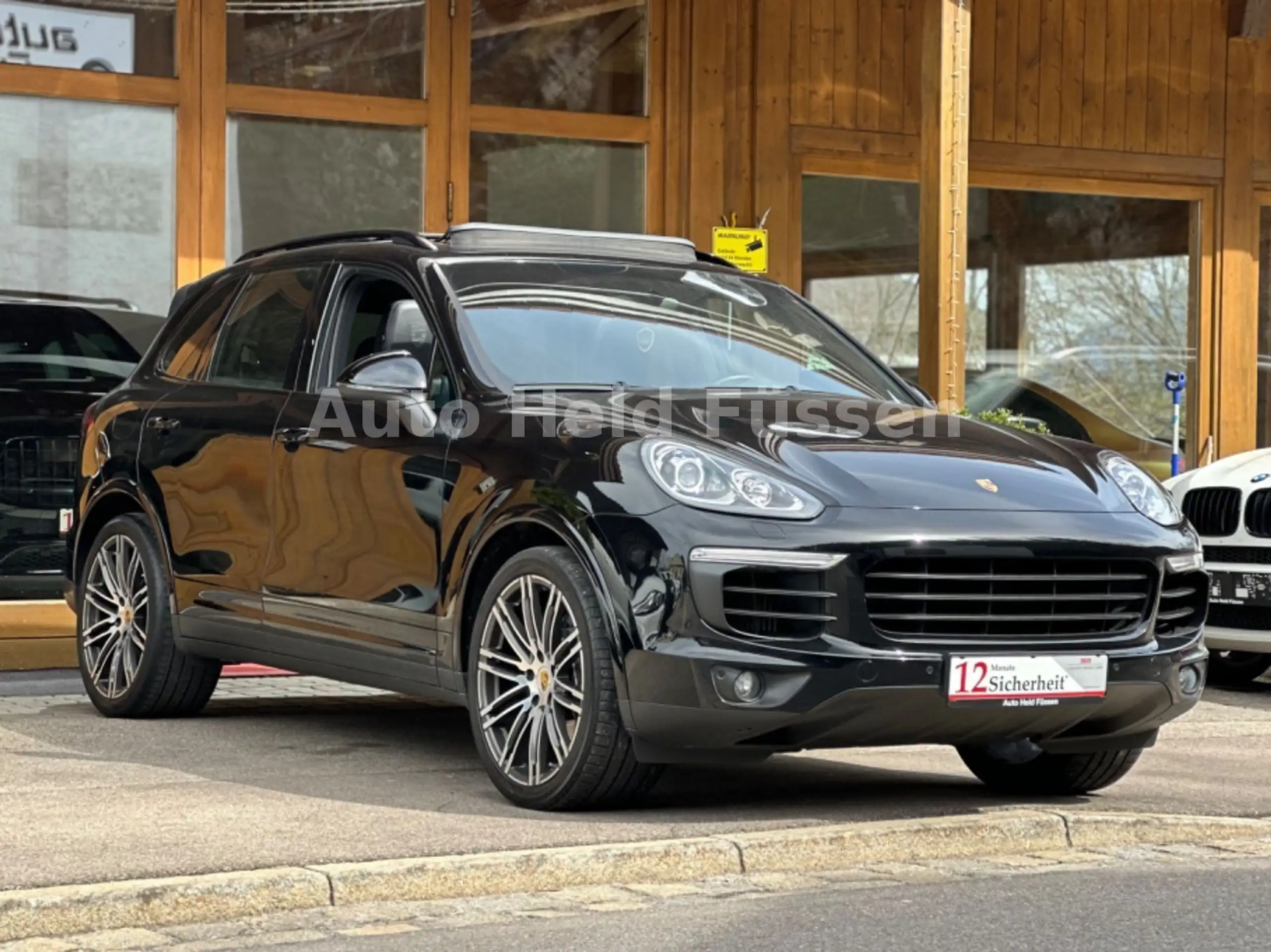 Porsche - Cayenne