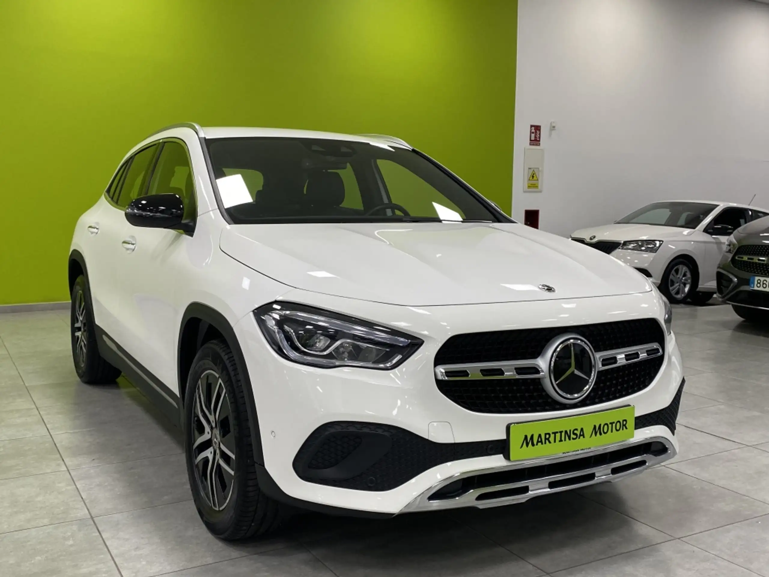 Mercedes-Benz - GLA 200