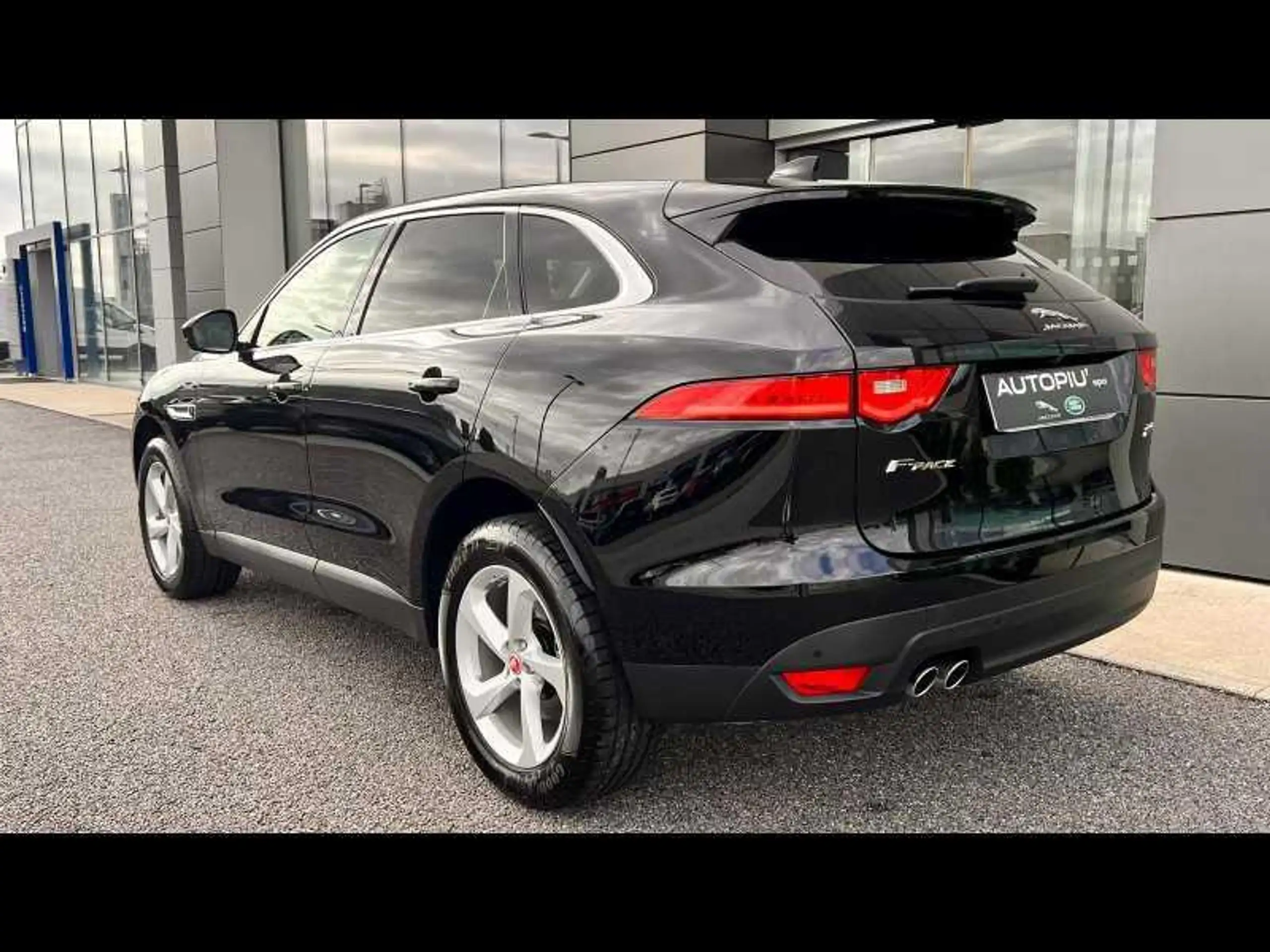 Jaguar - F-Pace