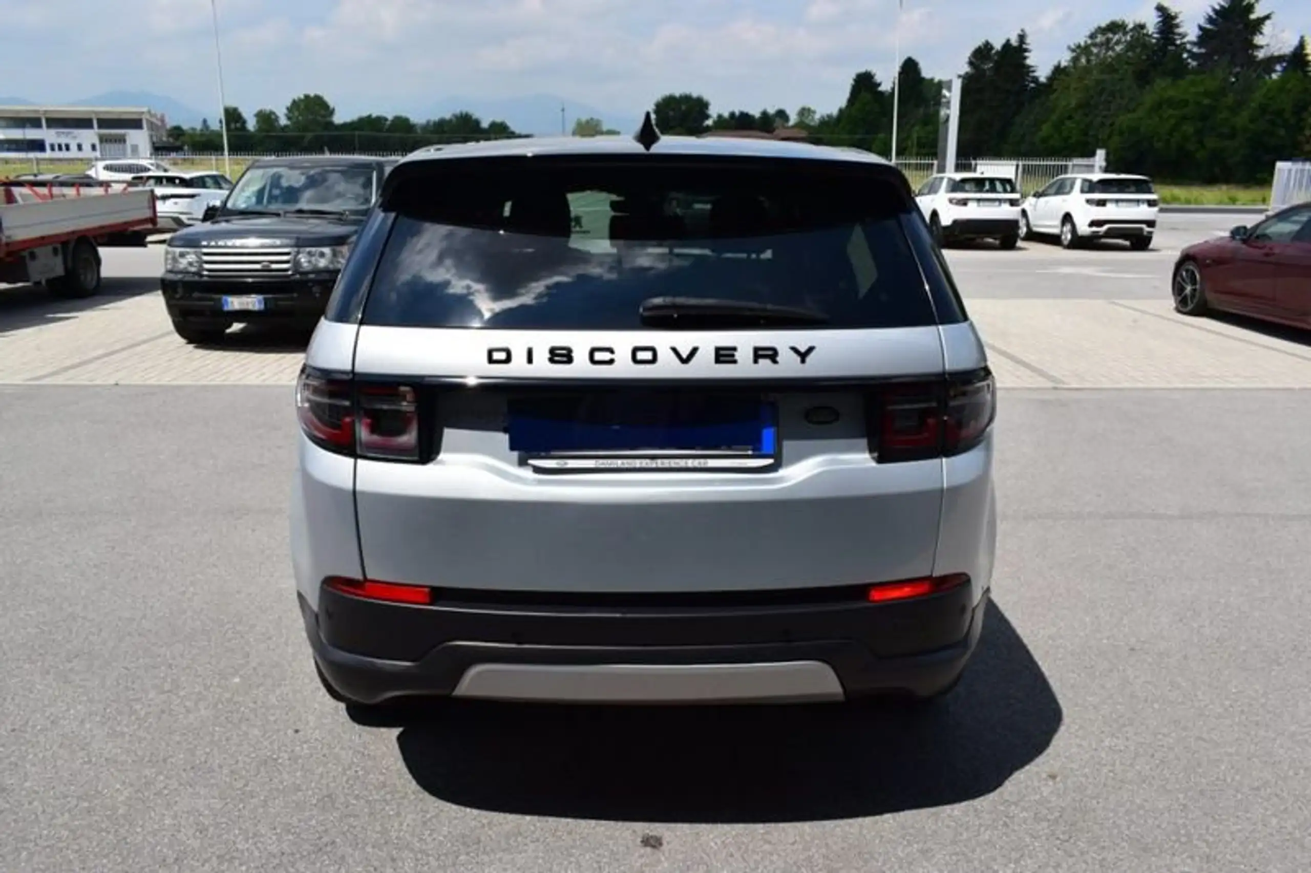 Land Rover - Discovery Sport