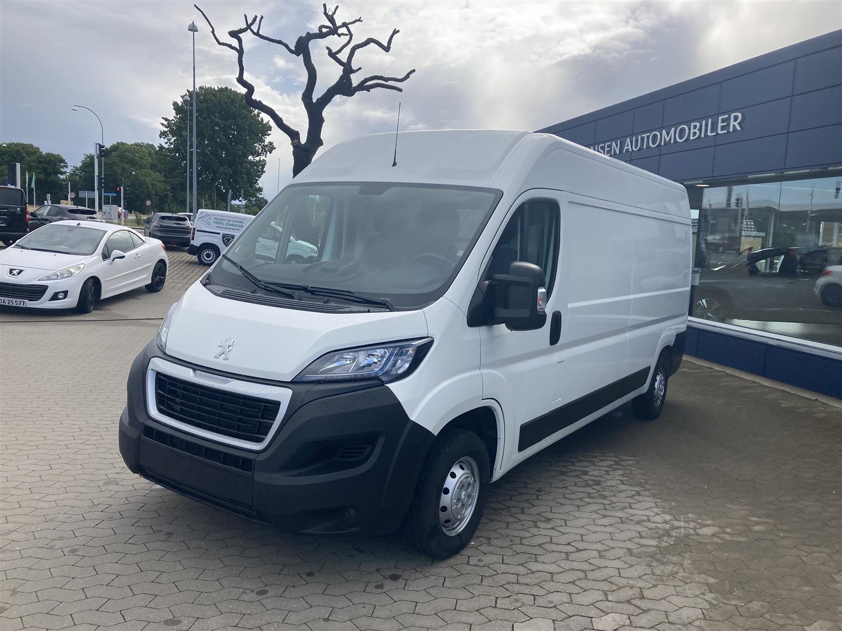 Peugeot Boxer 2021 