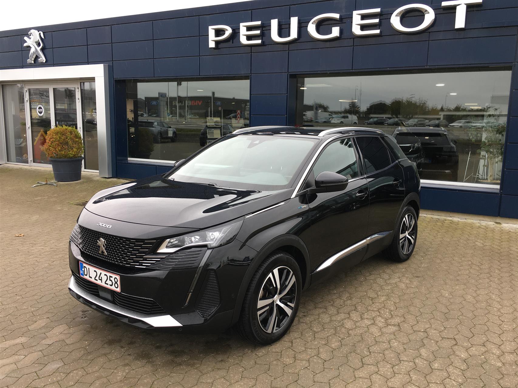 Peugeot - 3008