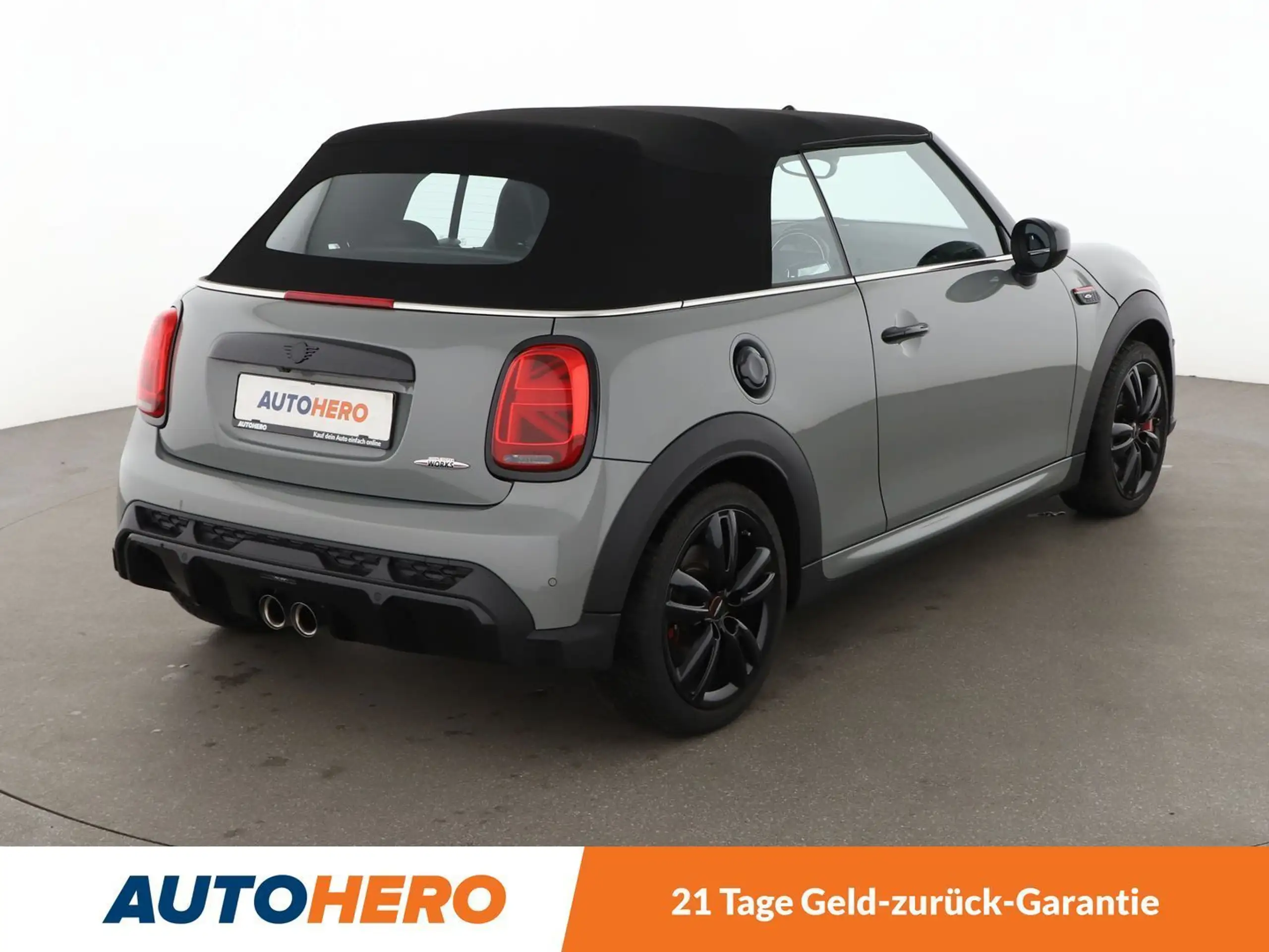 MINI - John Cooper Works Cabrio