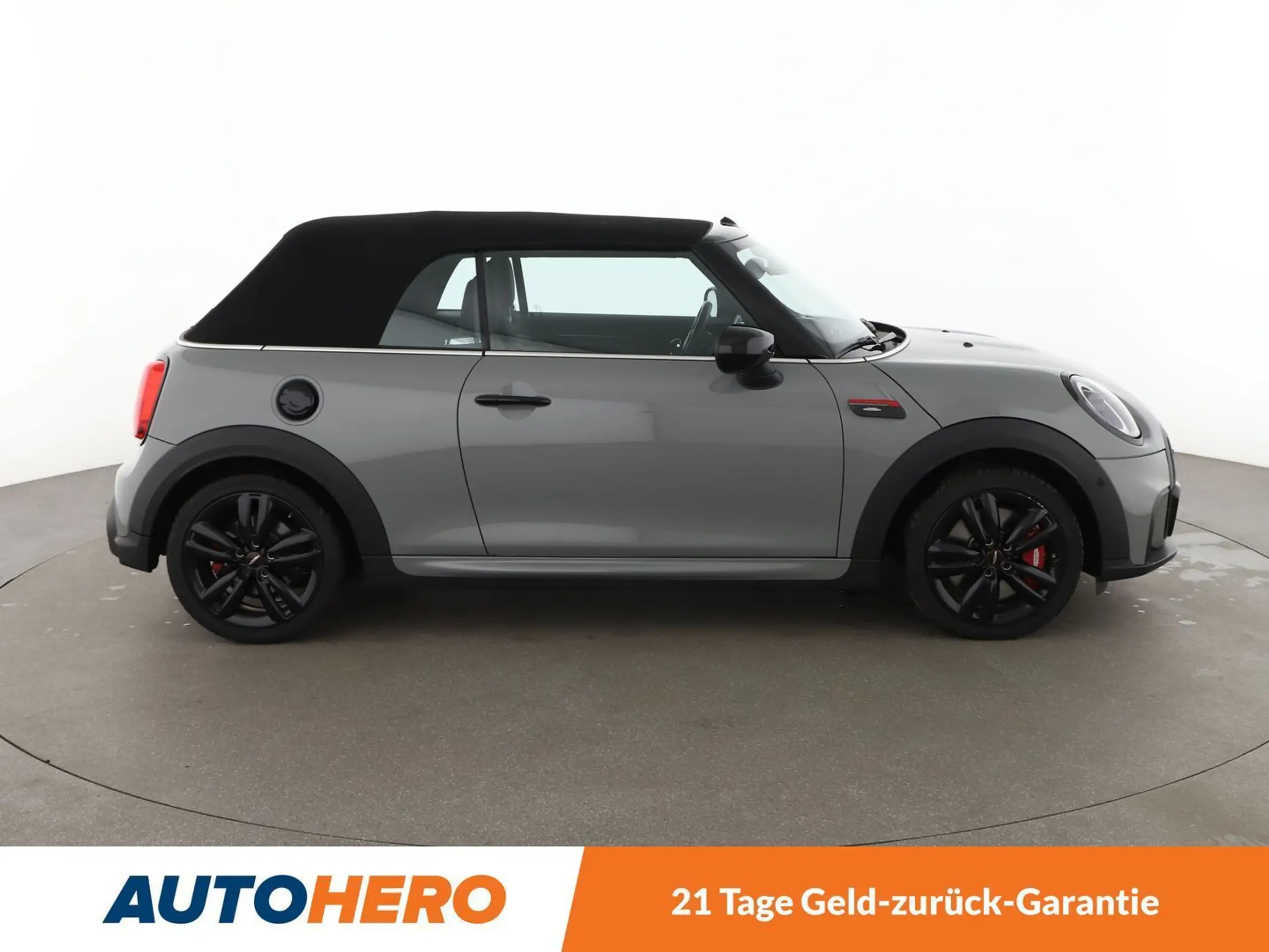 MINI - John Cooper Works Cabrio