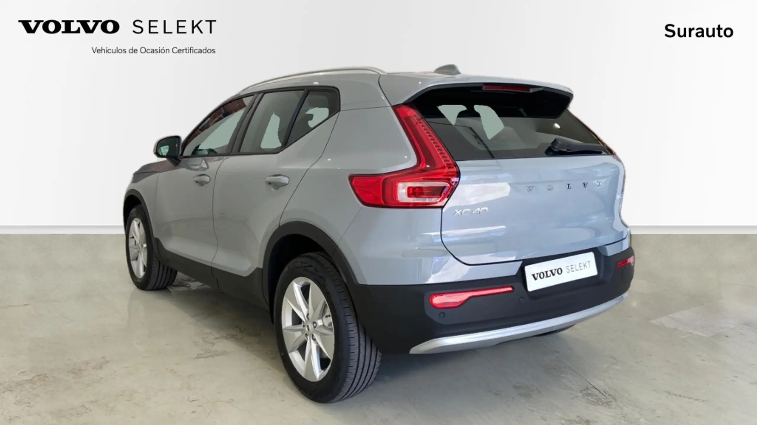 Volvo - XC40