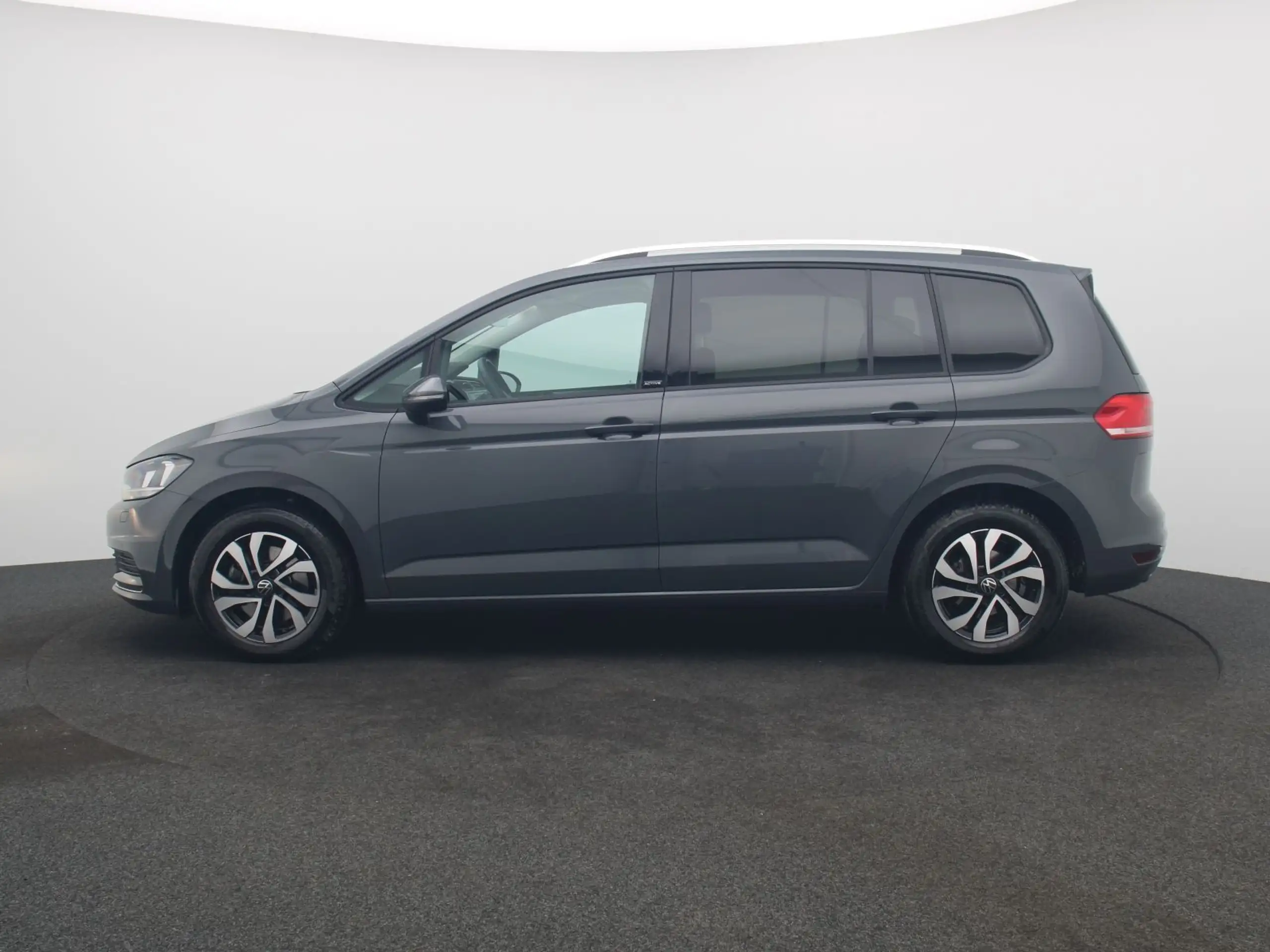 Volkswagen - Touran