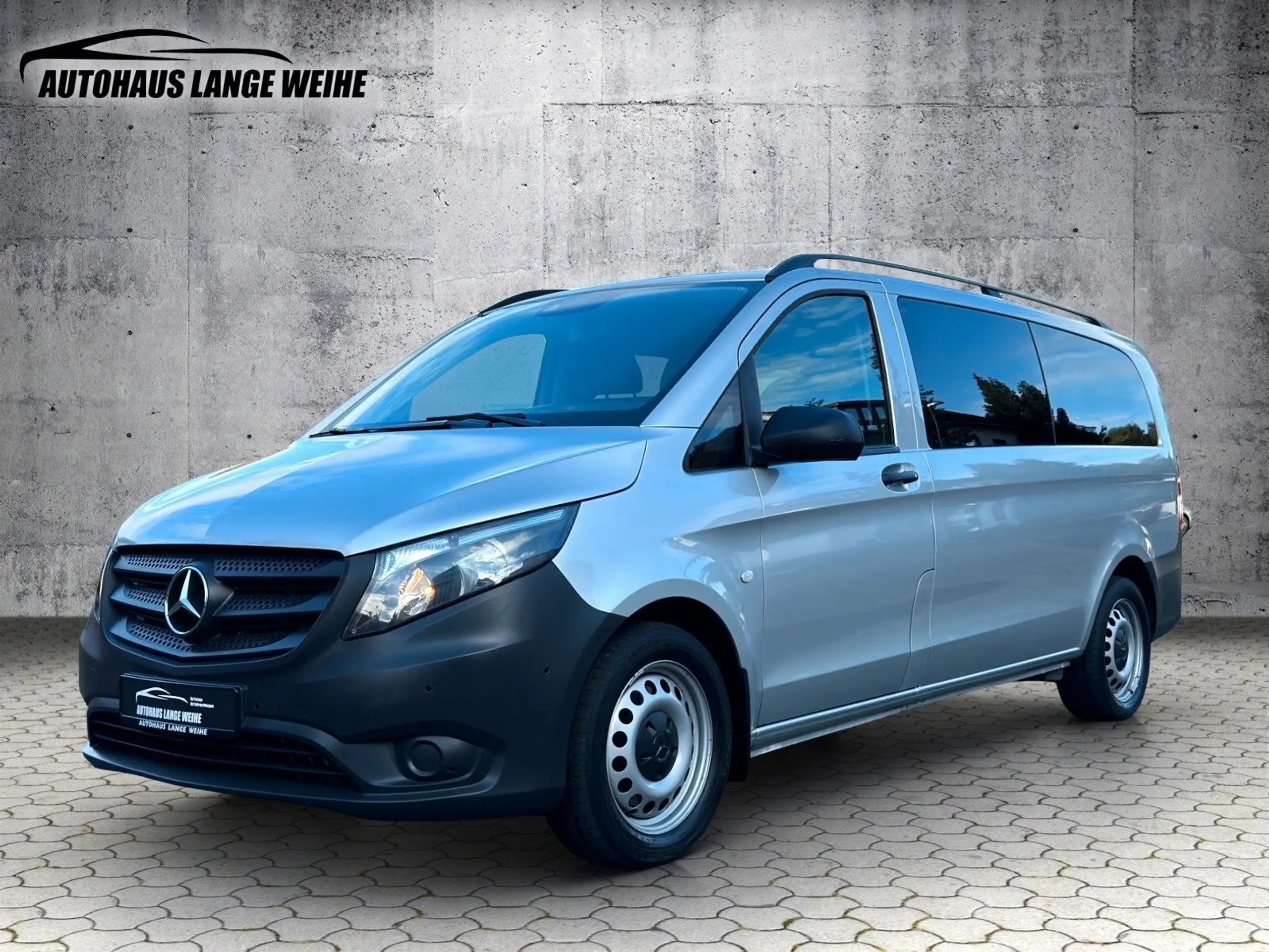 Mercedes-Benz - Vito