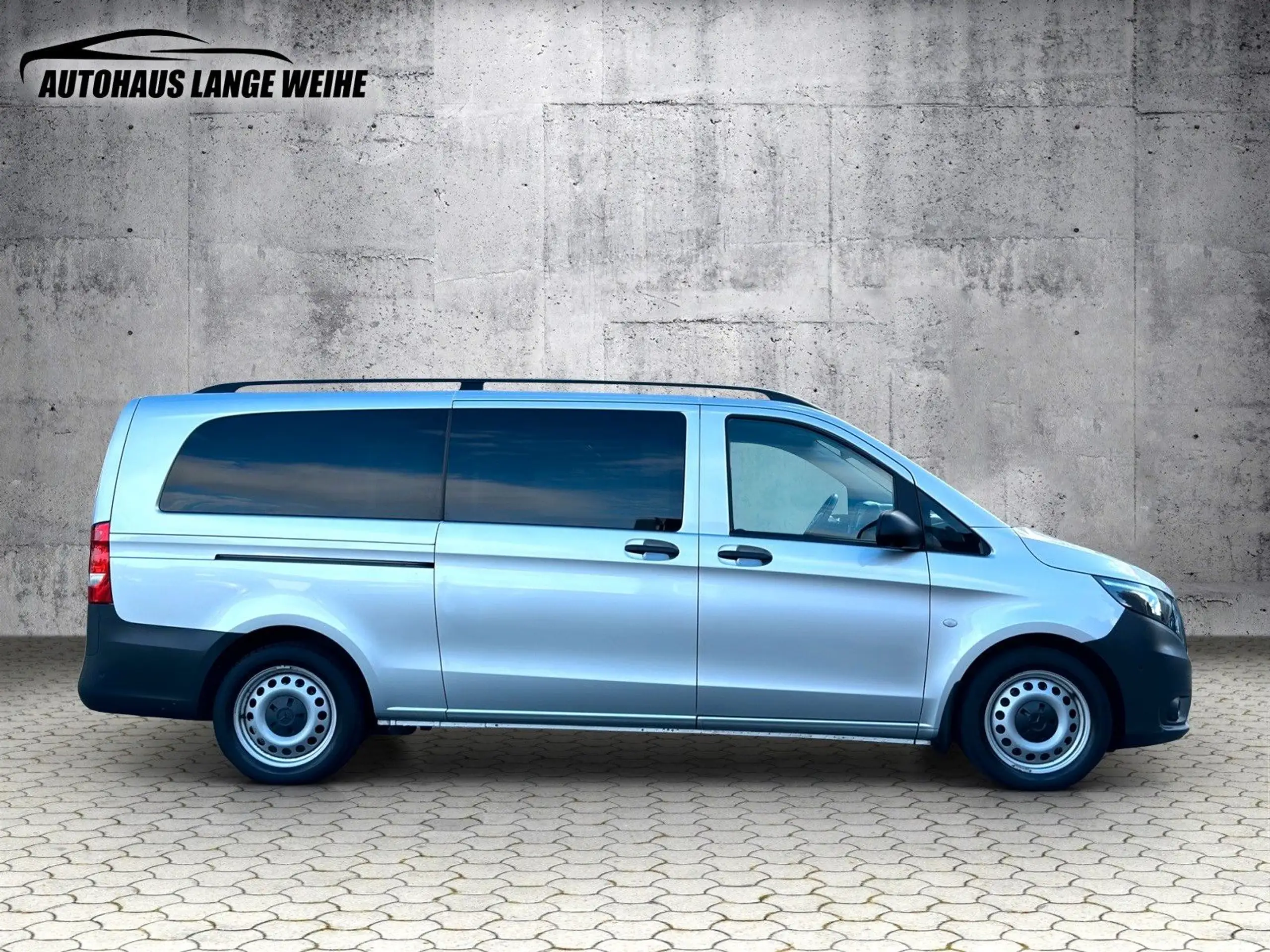 Mercedes-Benz - Vito