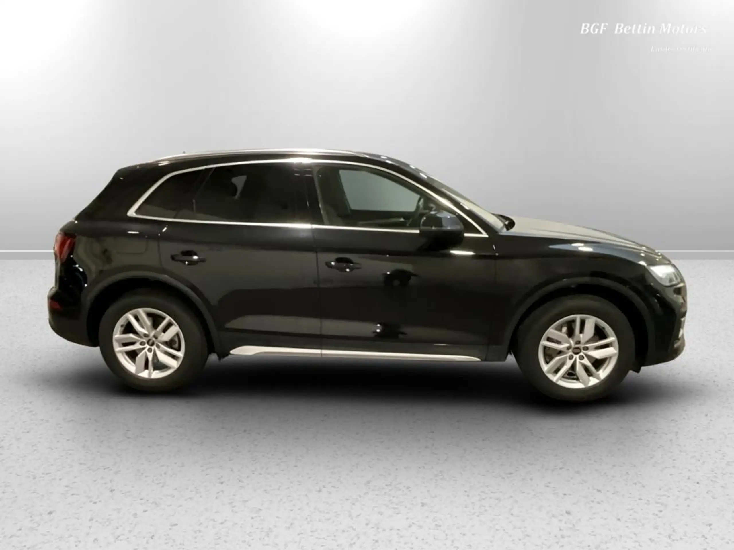 Audi - Q5