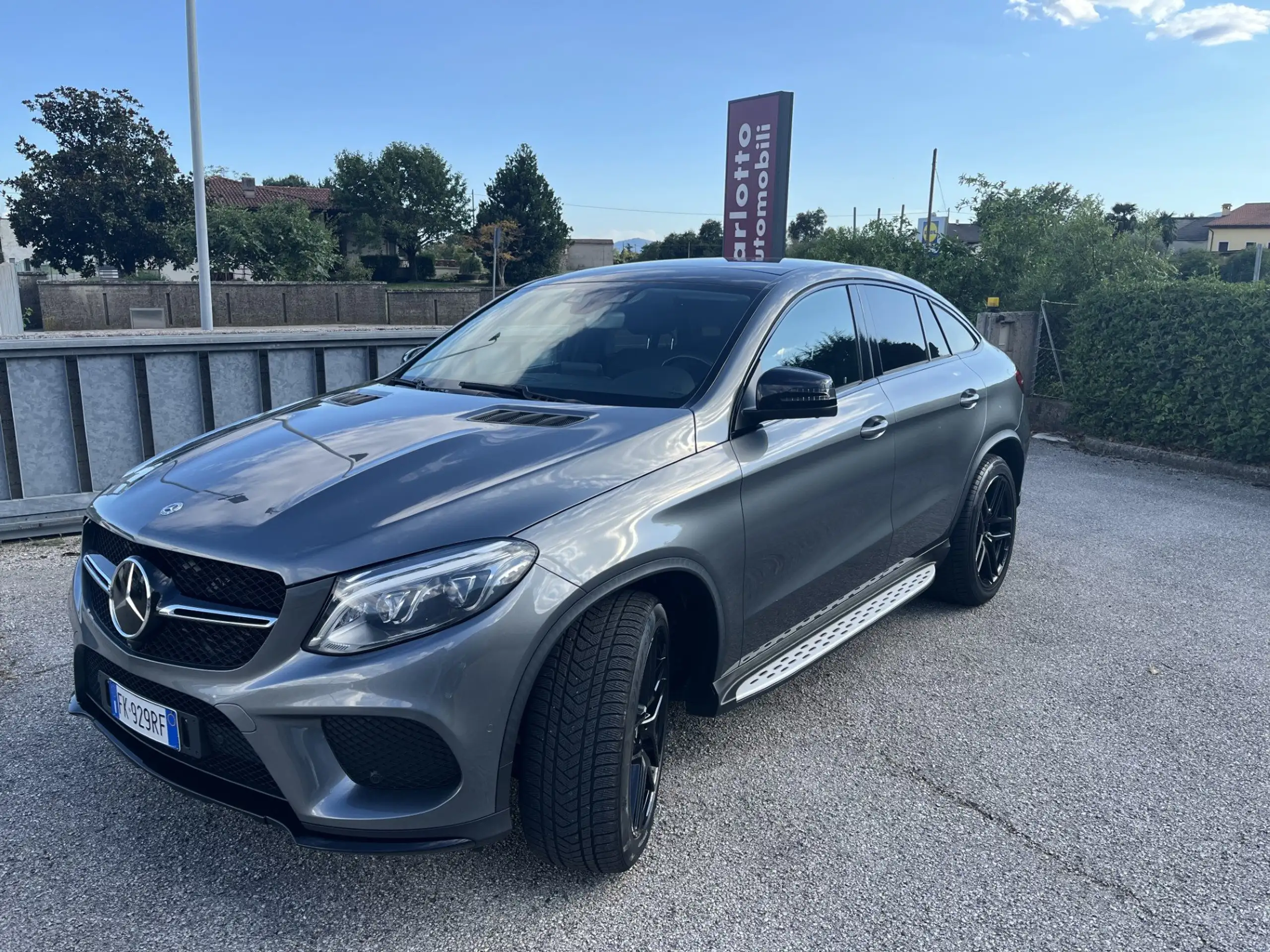 Mercedes-Benz - GLE 350