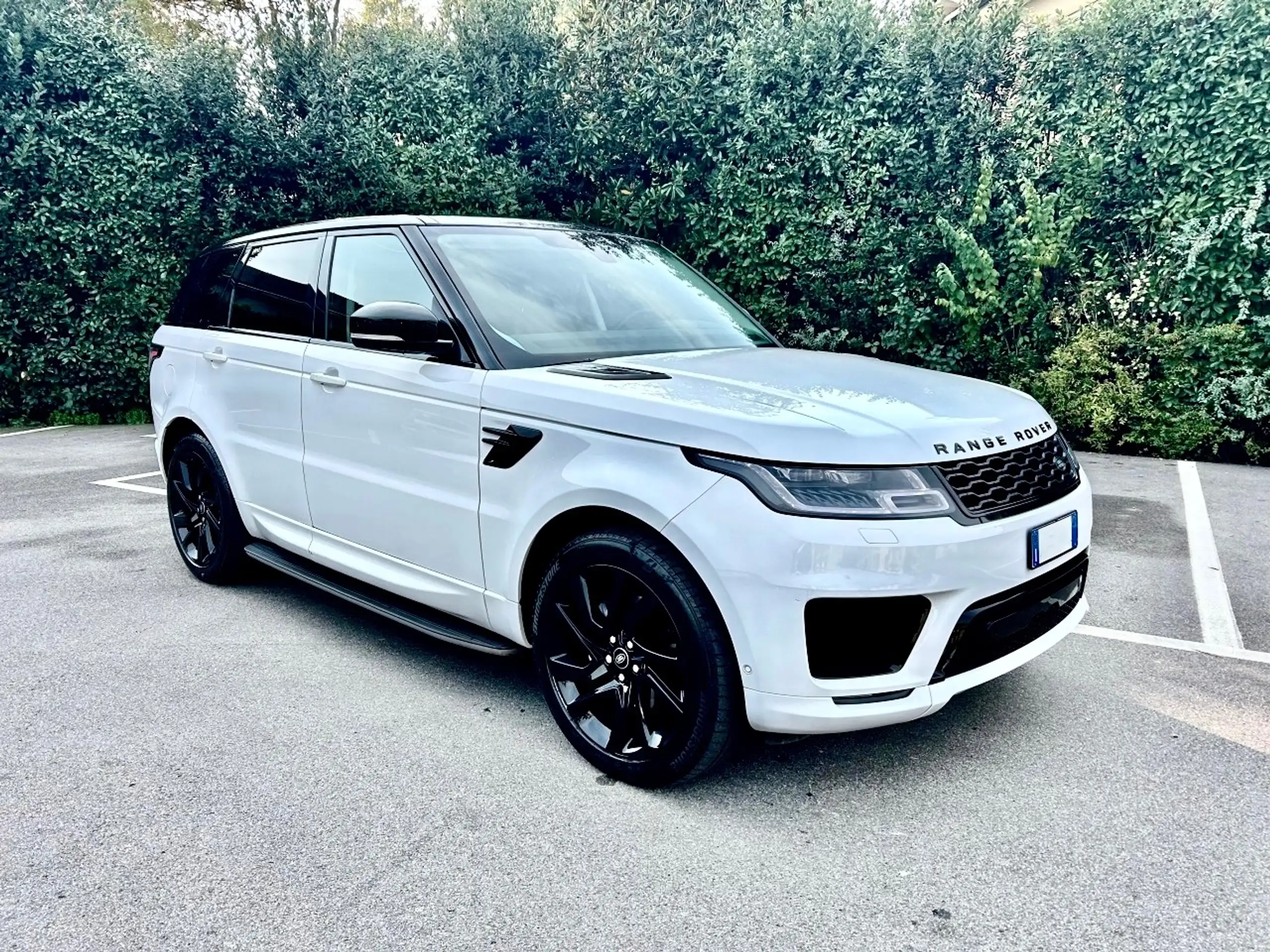 Land Rover - Range Rover Sport