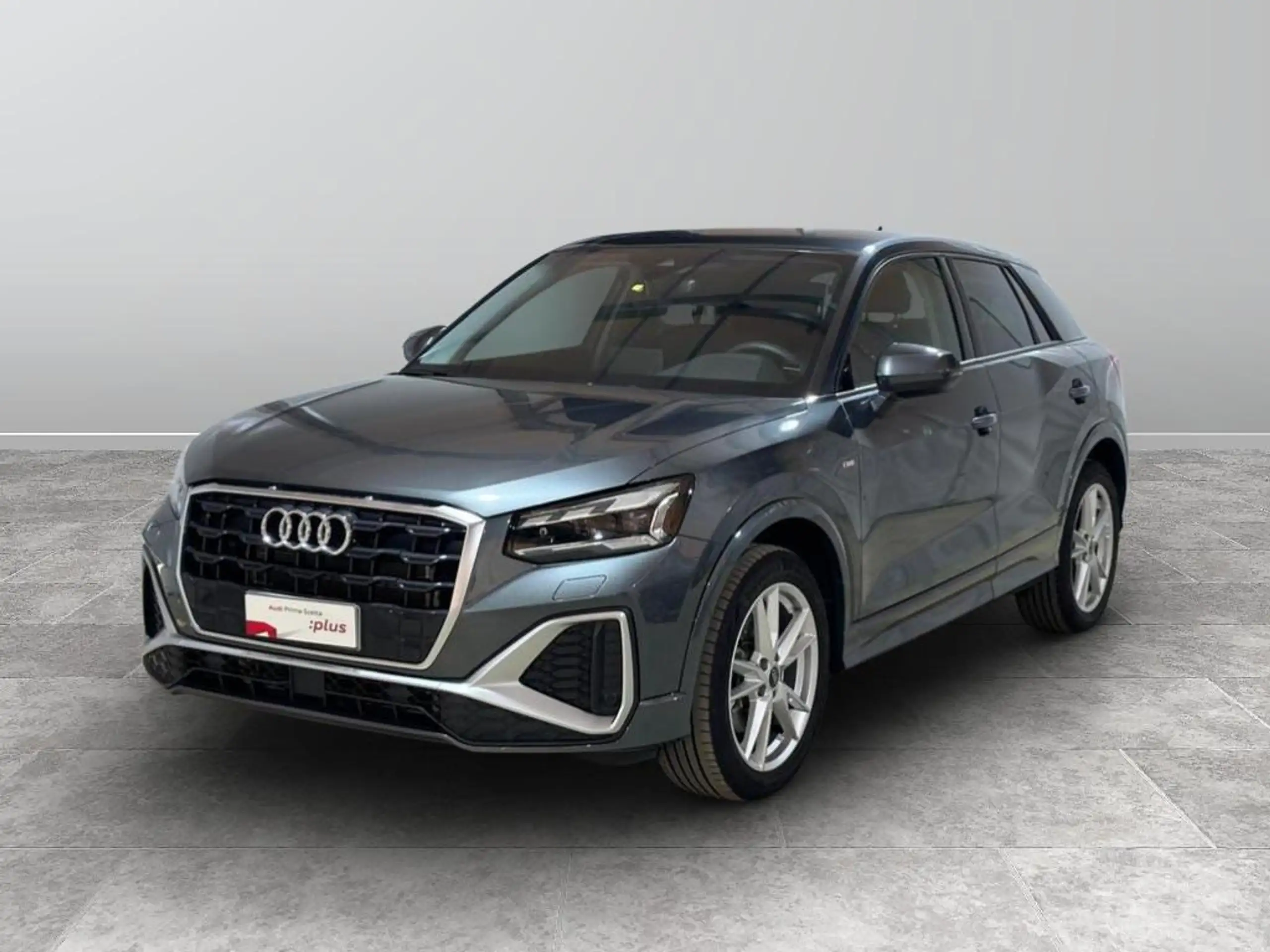 Audi - Q2