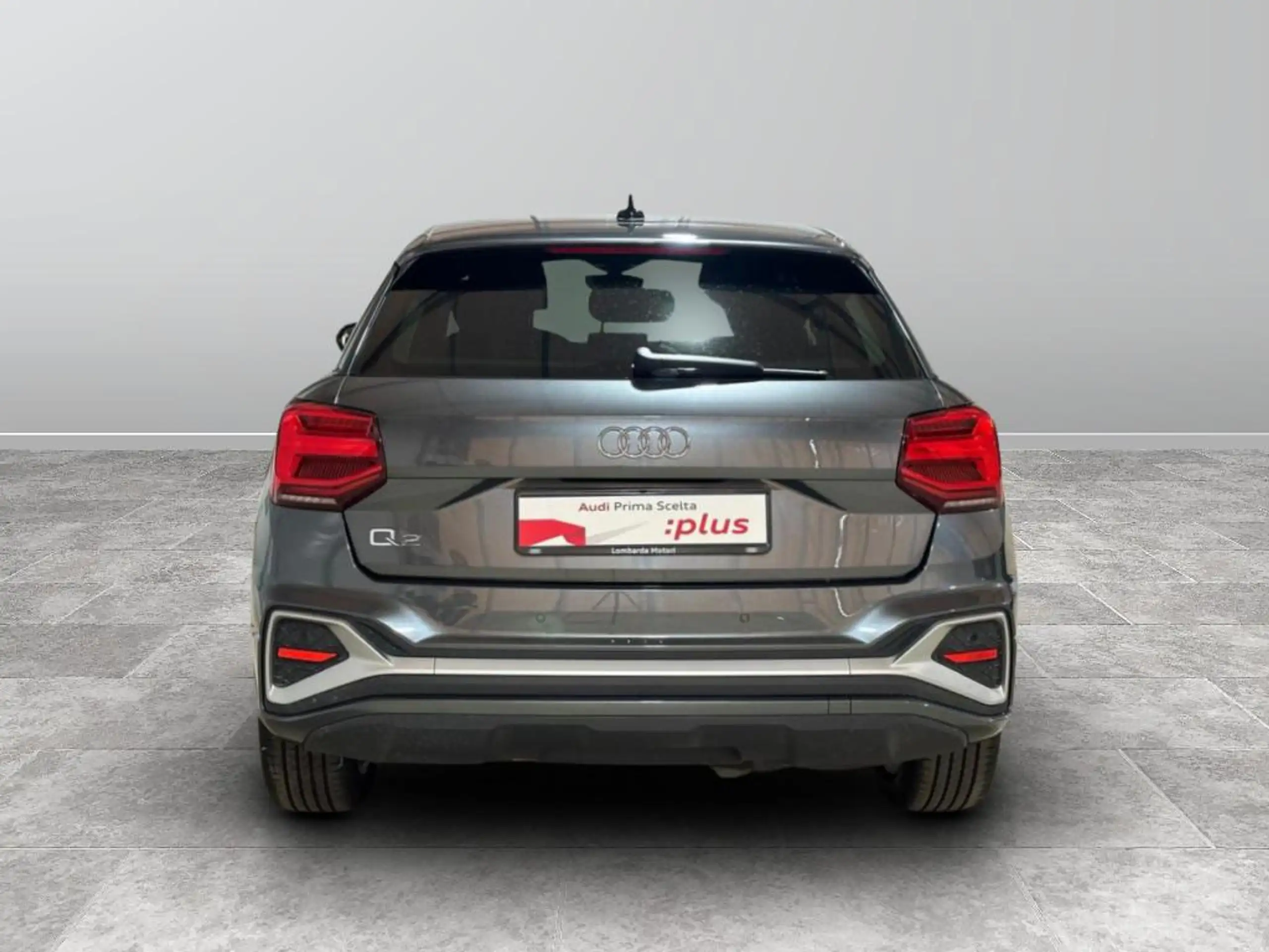 Audi - Q2