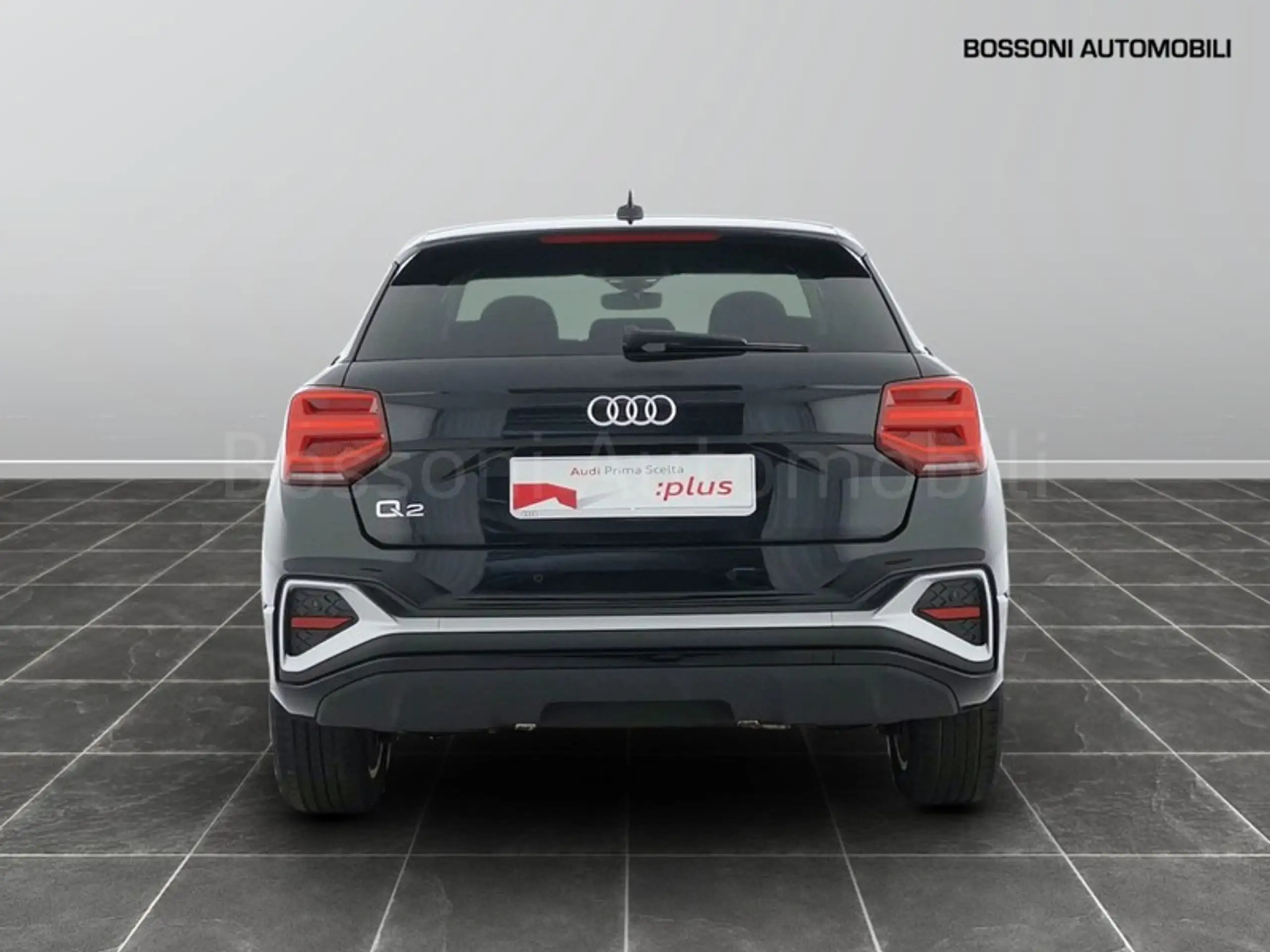 Audi - Q2