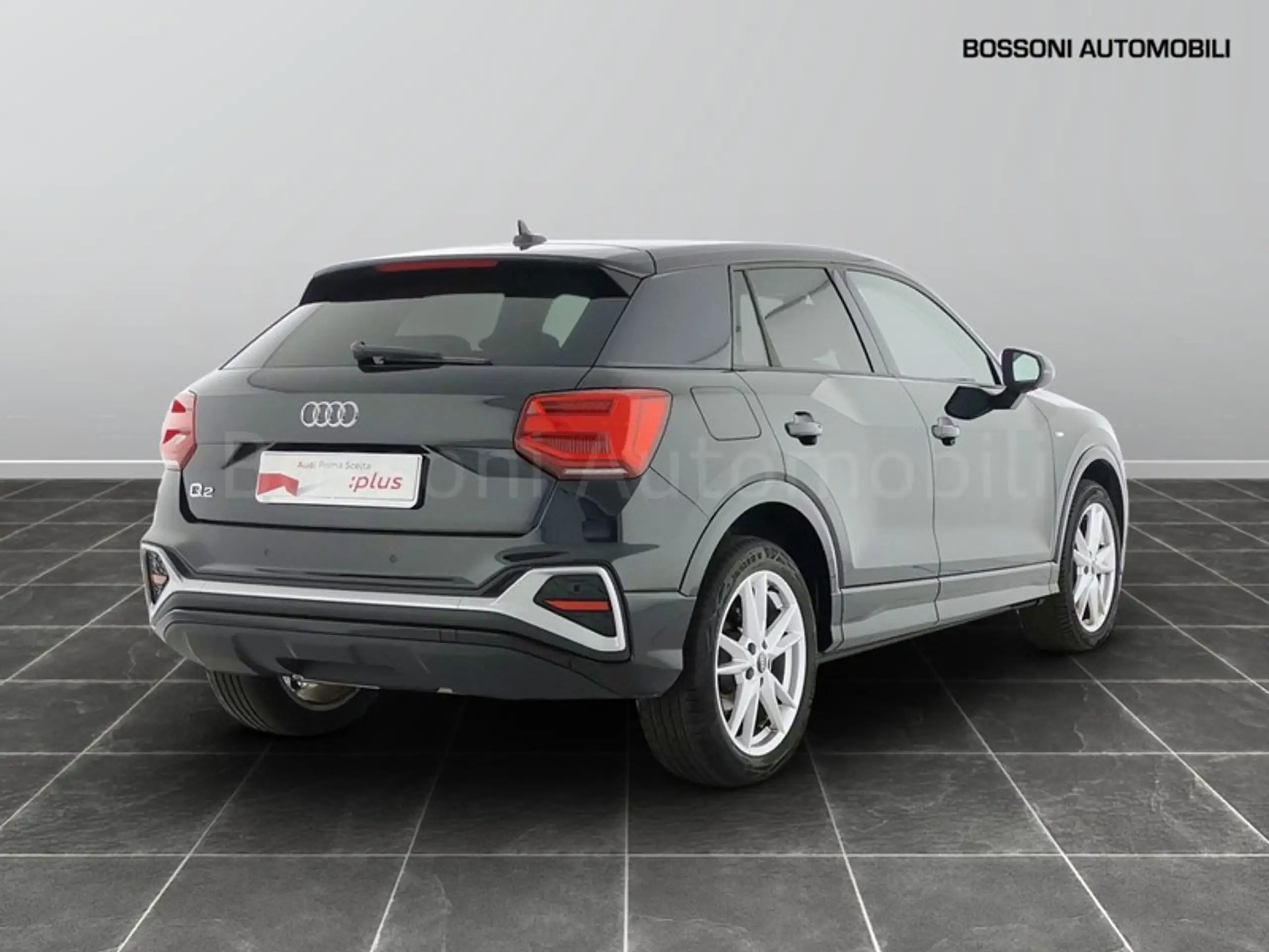 Audi - Q2