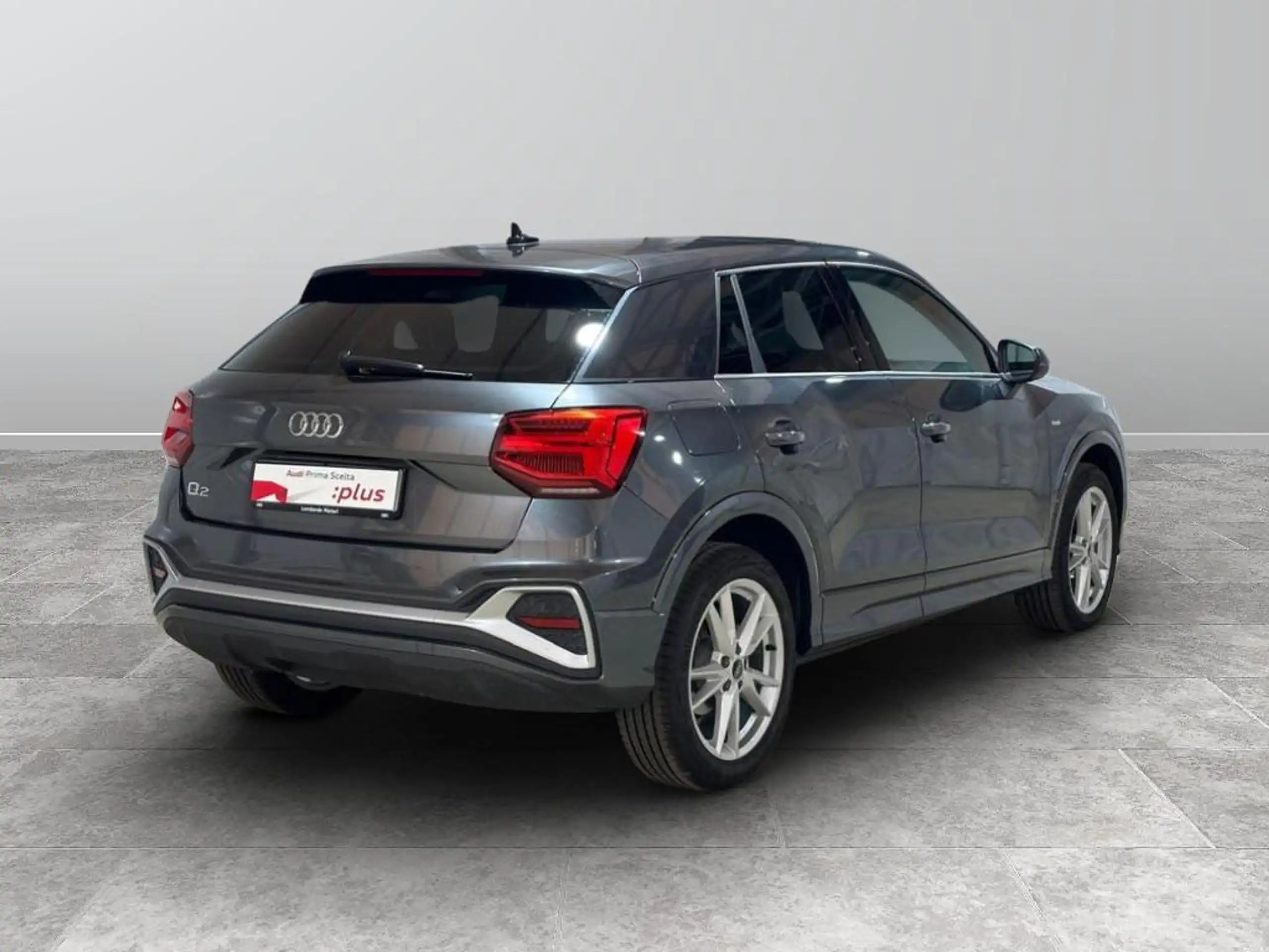 Audi - Q2