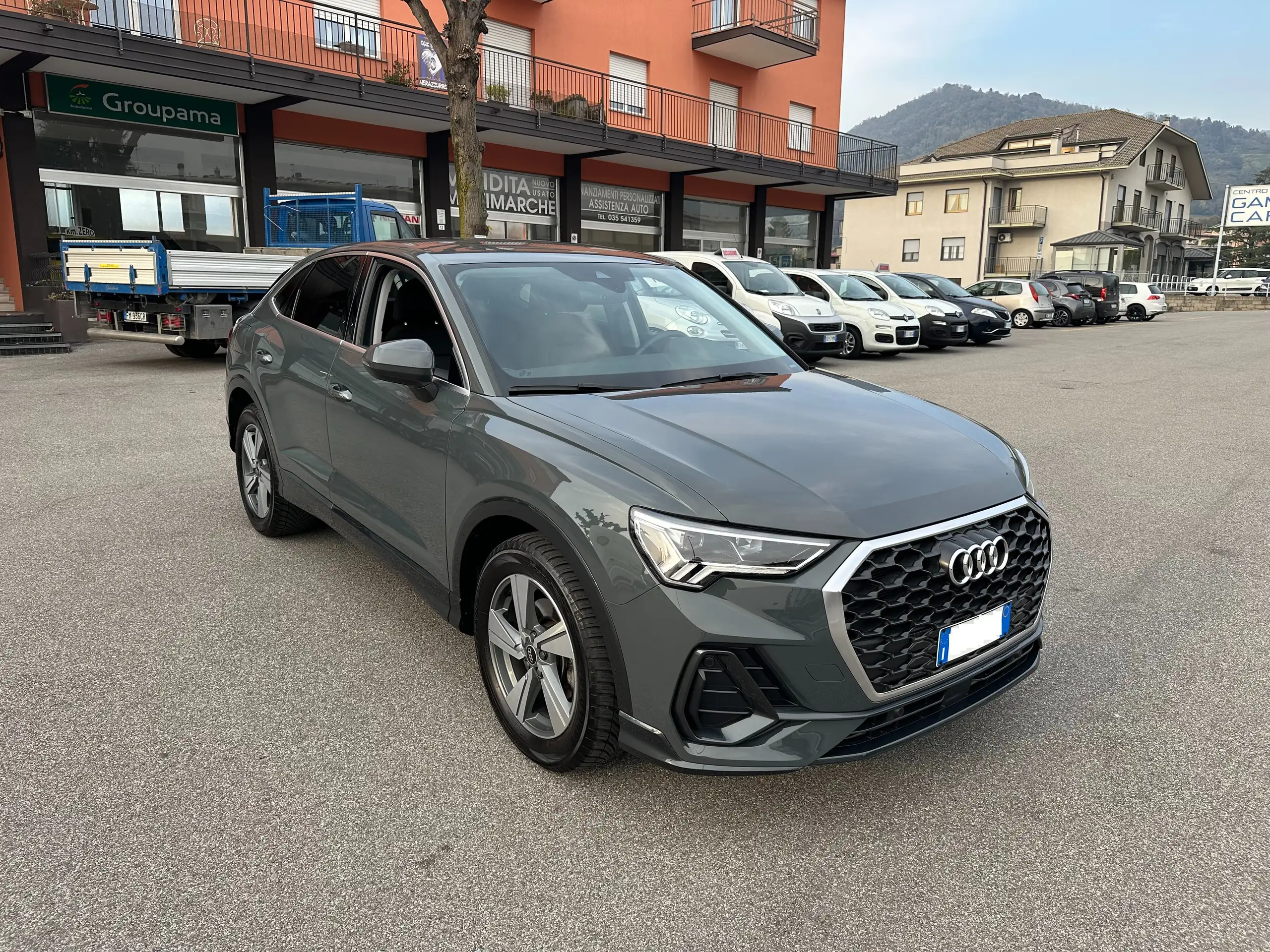 Audi - Q3