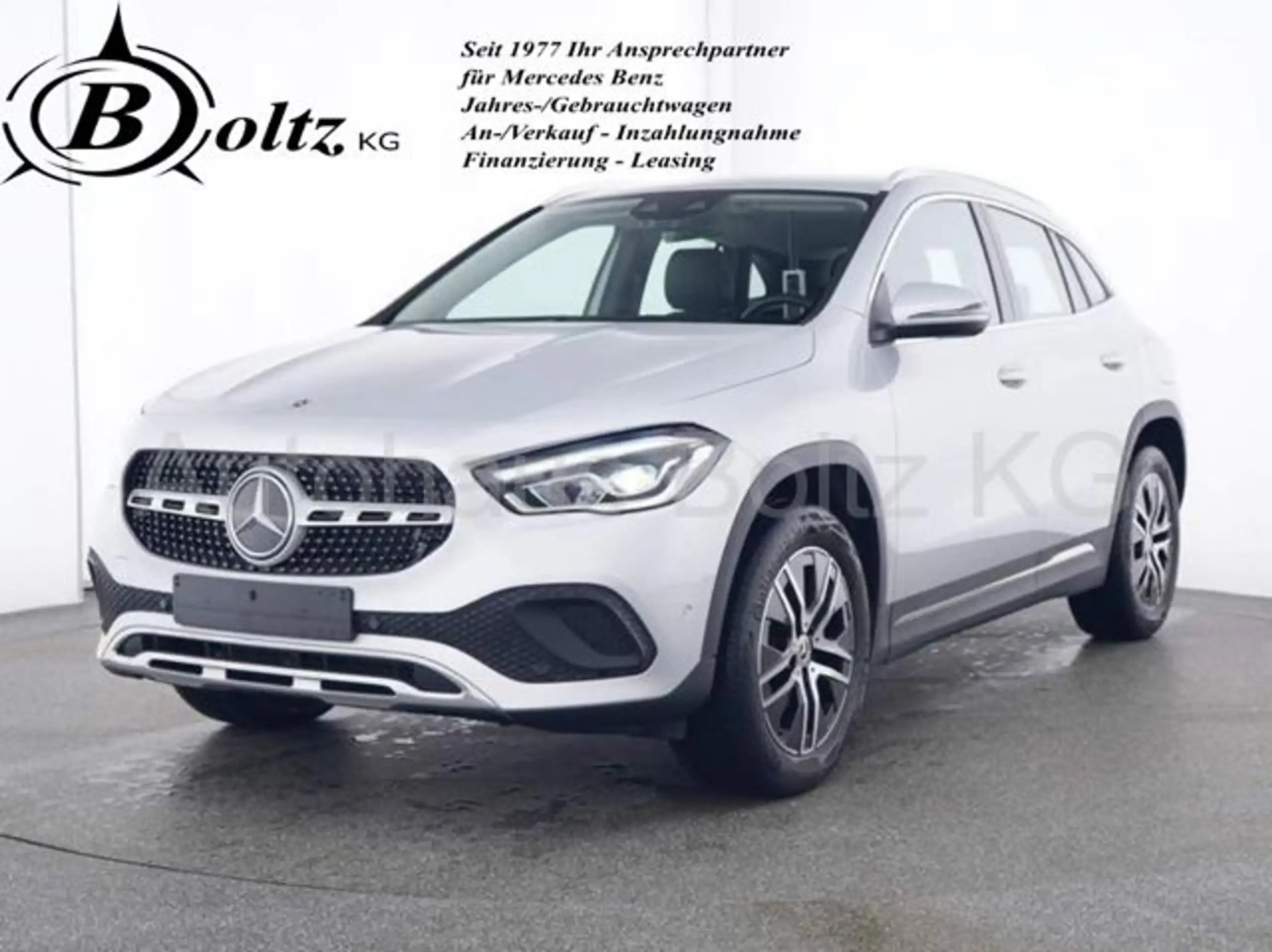 Mercedes-Benz - GLA 180