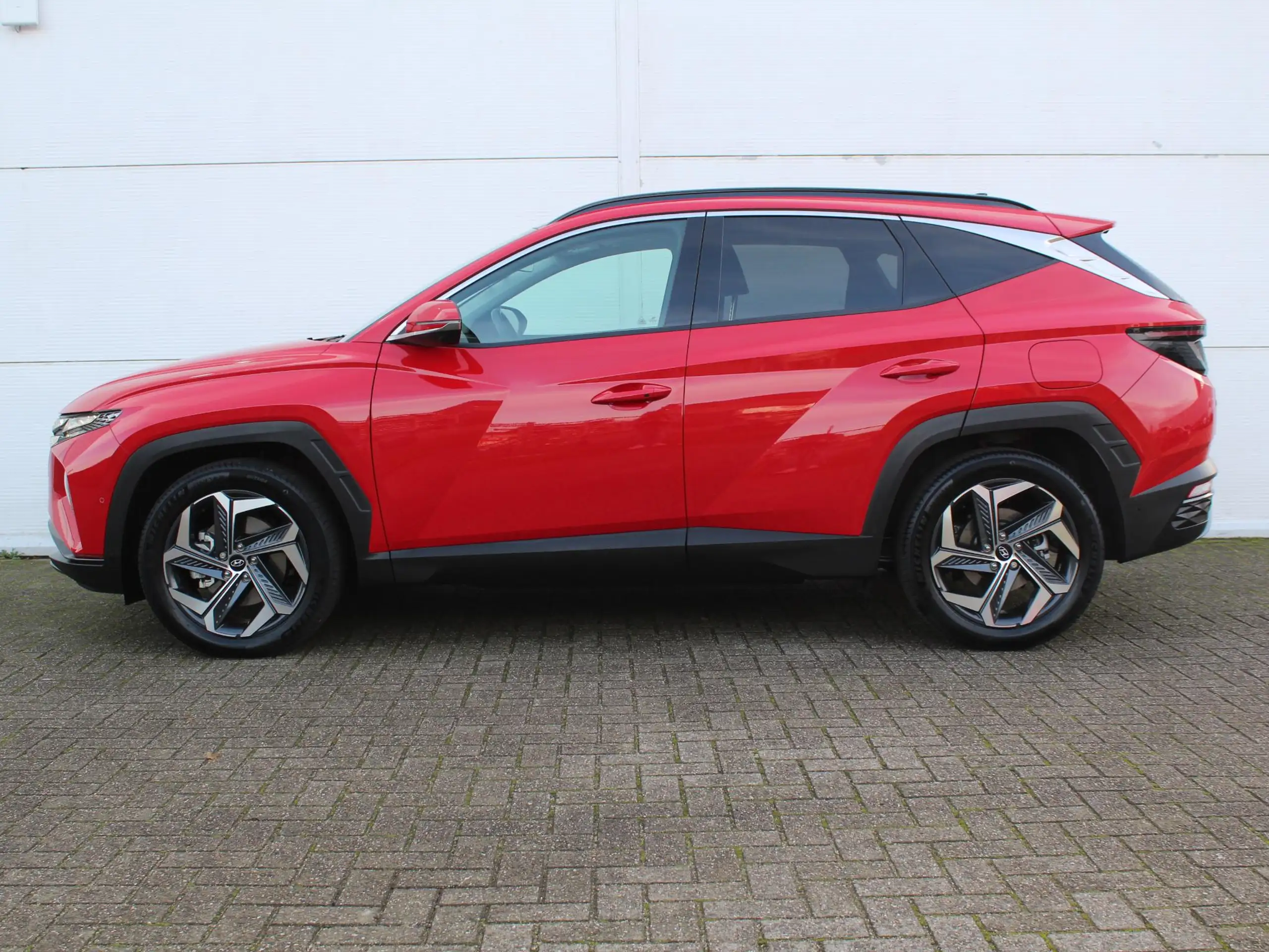 Hyundai - TUCSON