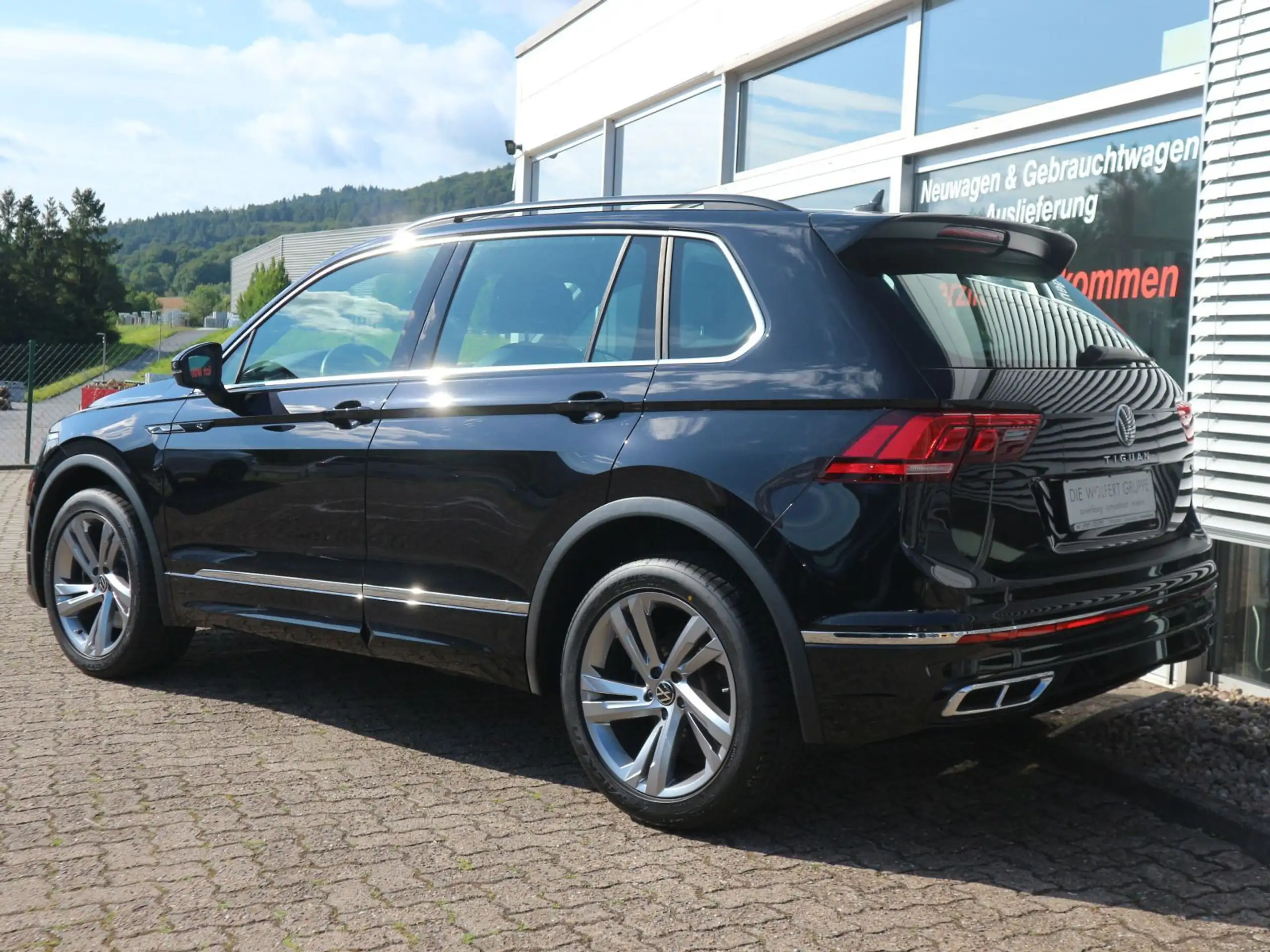 Volkswagen - Tiguan