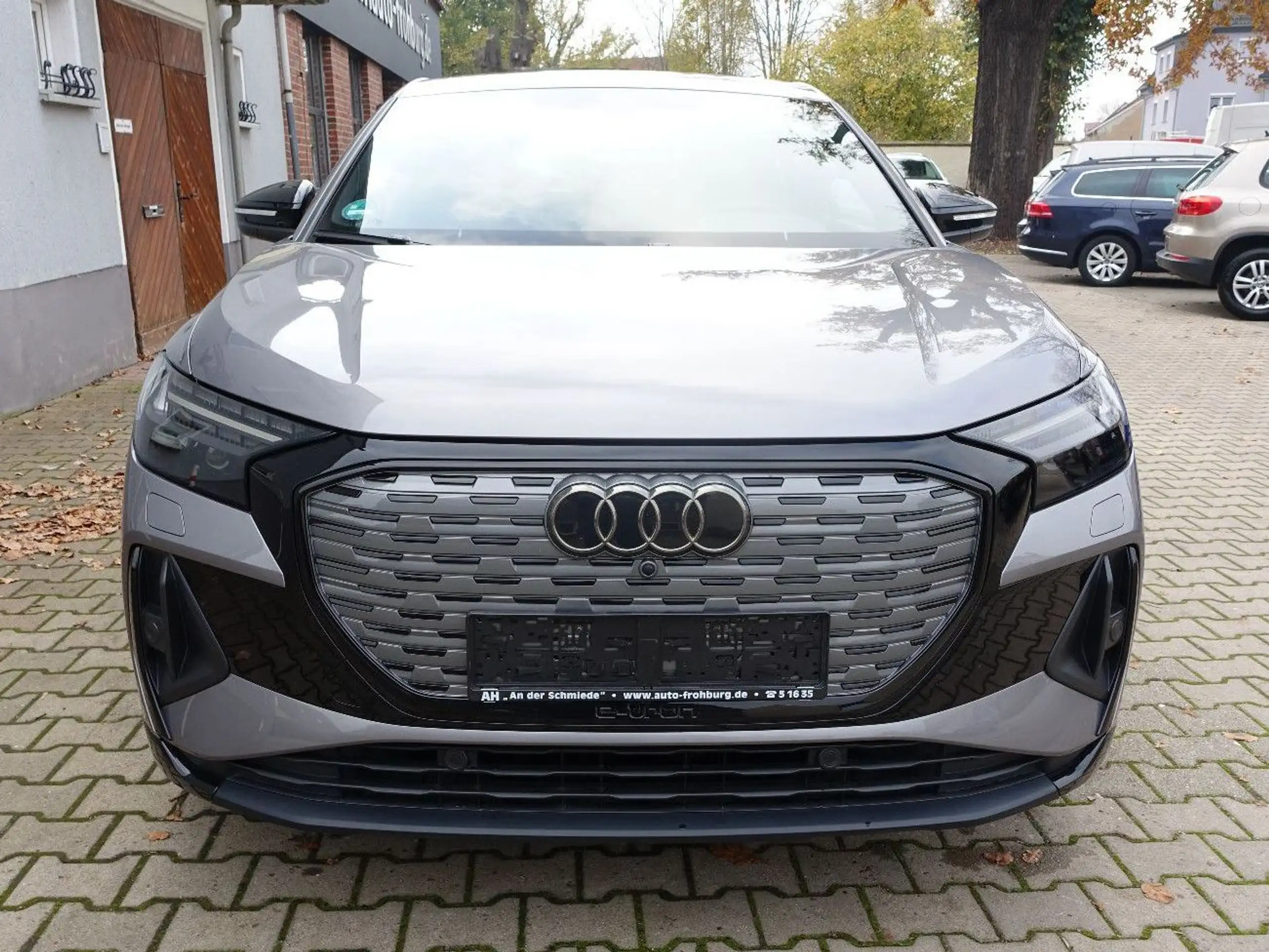 Audi - Q4 e-tron