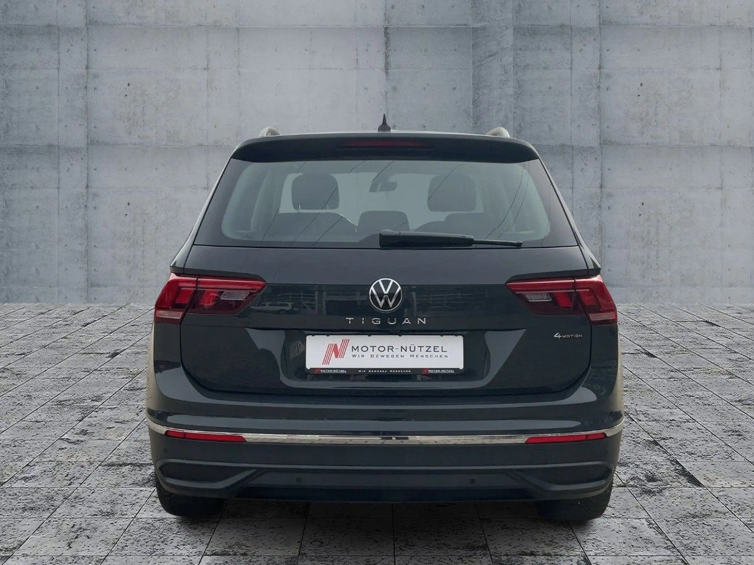 Volkswagen - Tiguan