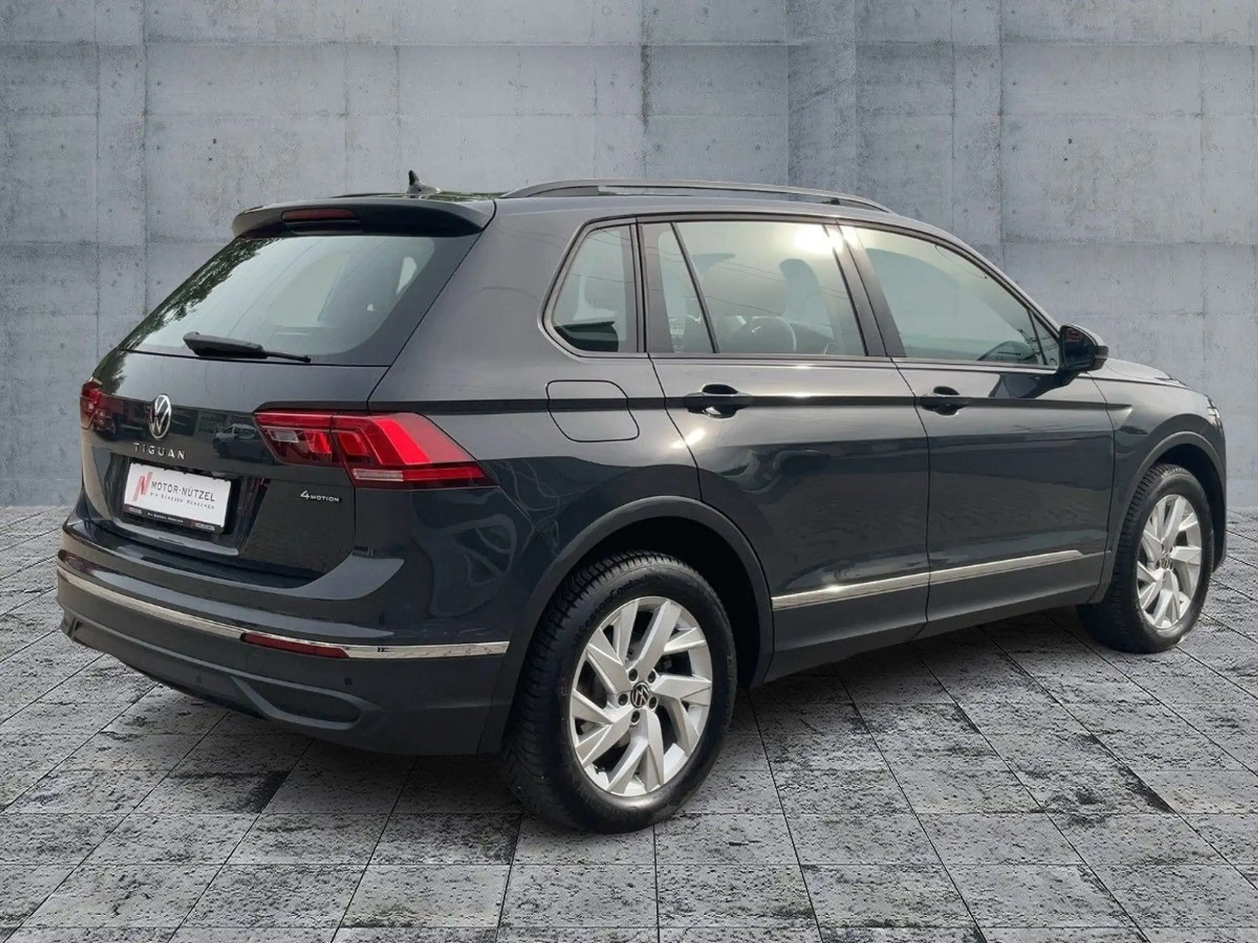 Volkswagen - Tiguan