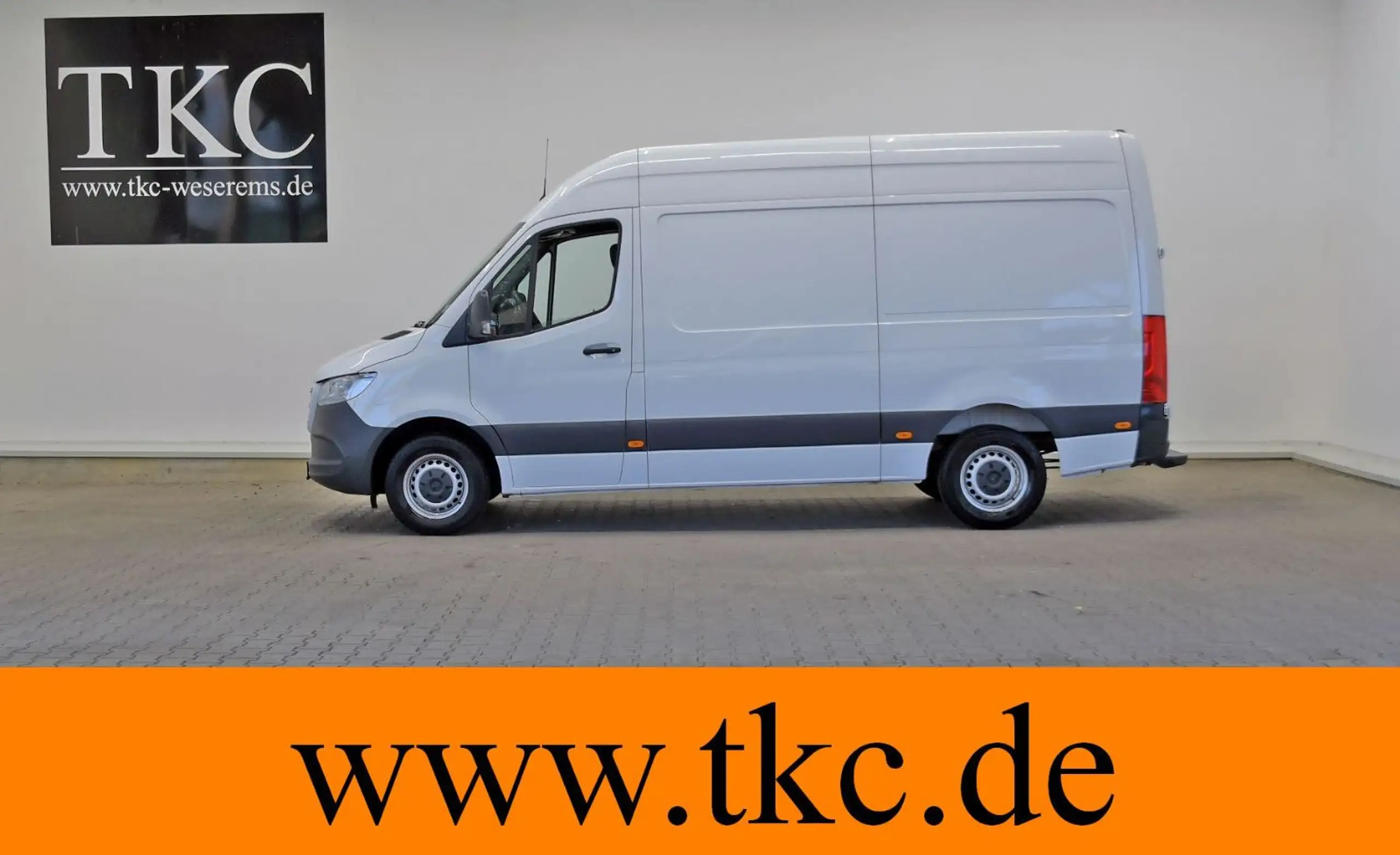 Mercedes-Benz - Sprinter