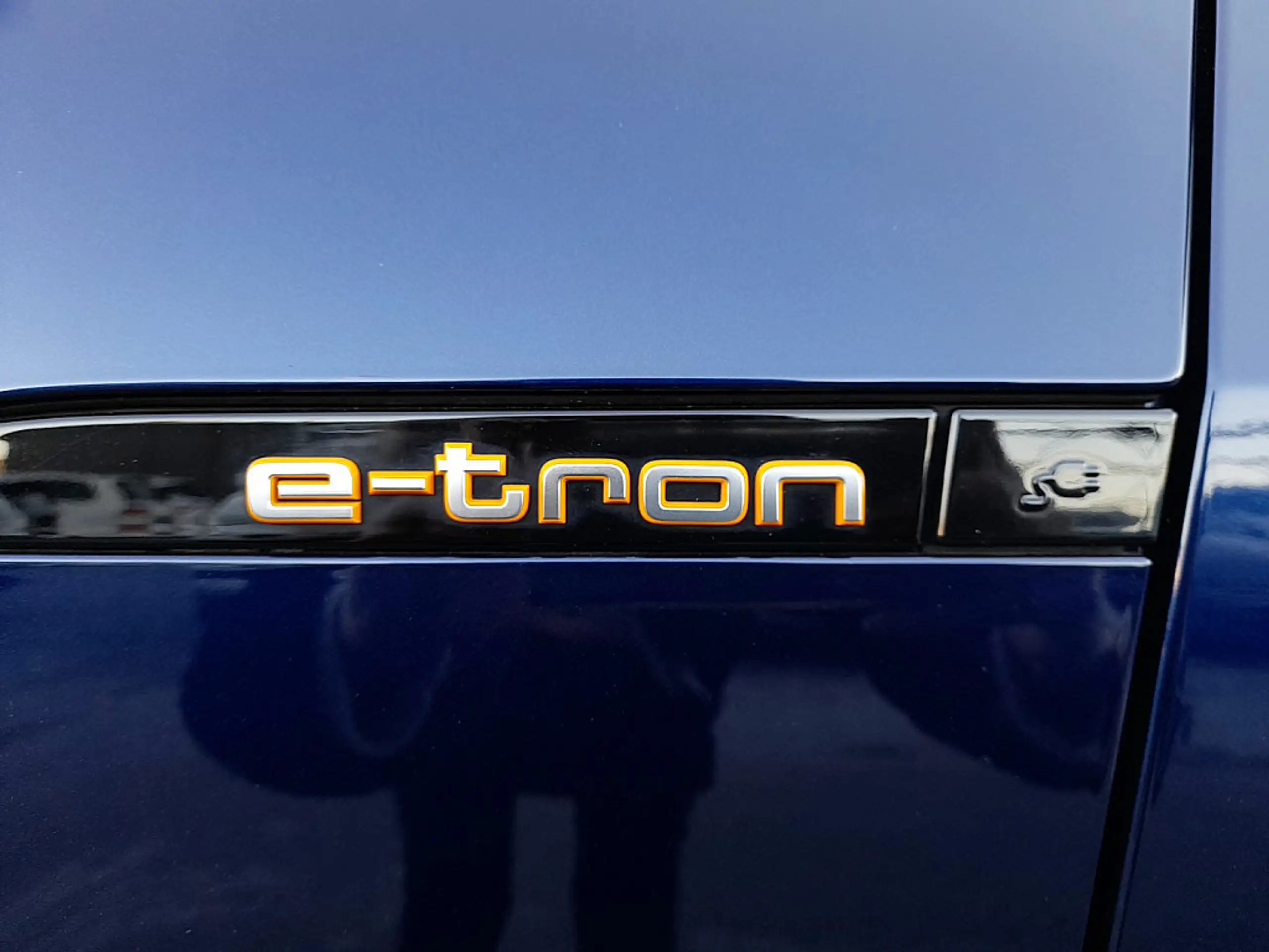 Audi - e-tron