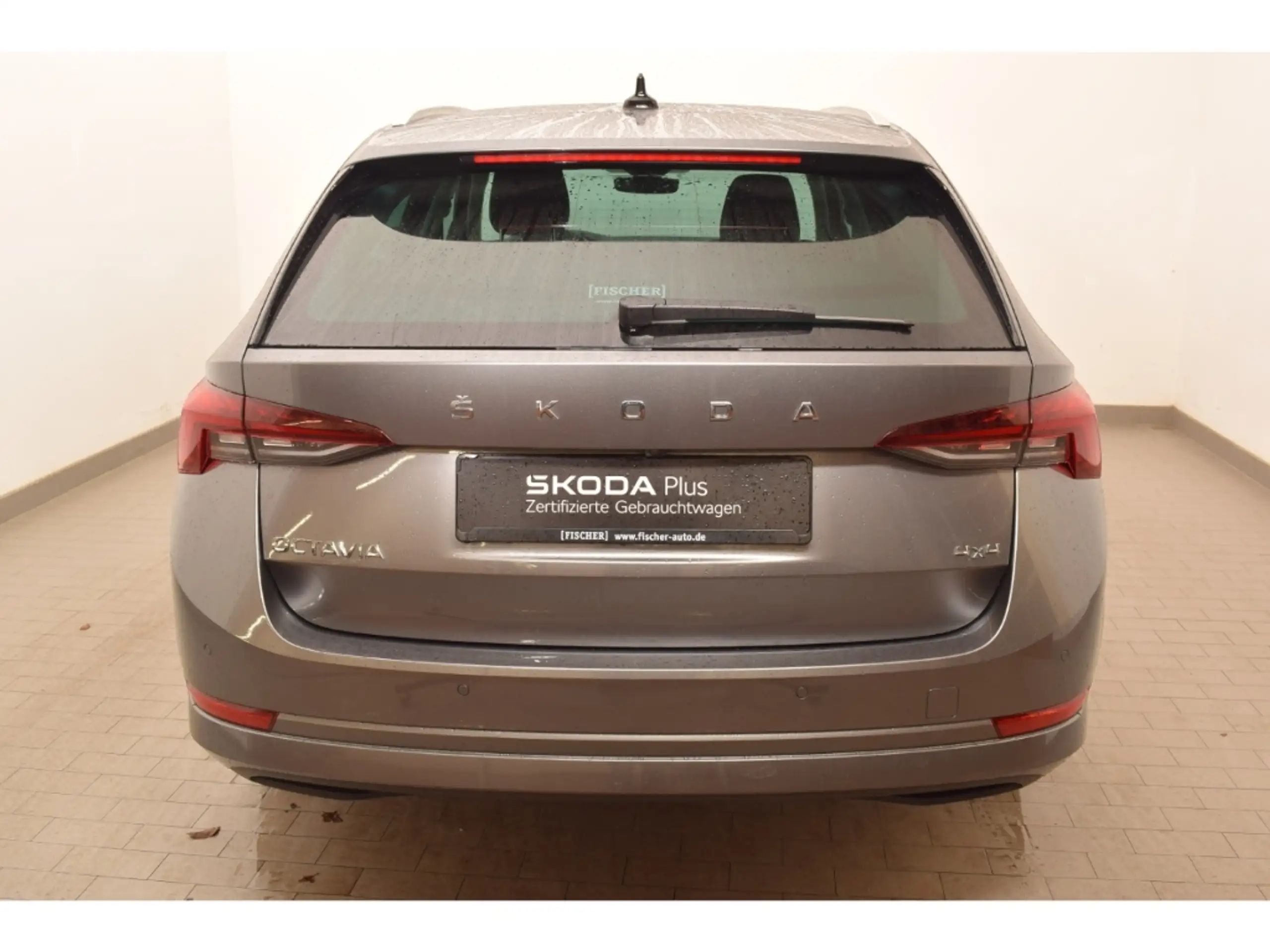 Skoda - Octavia