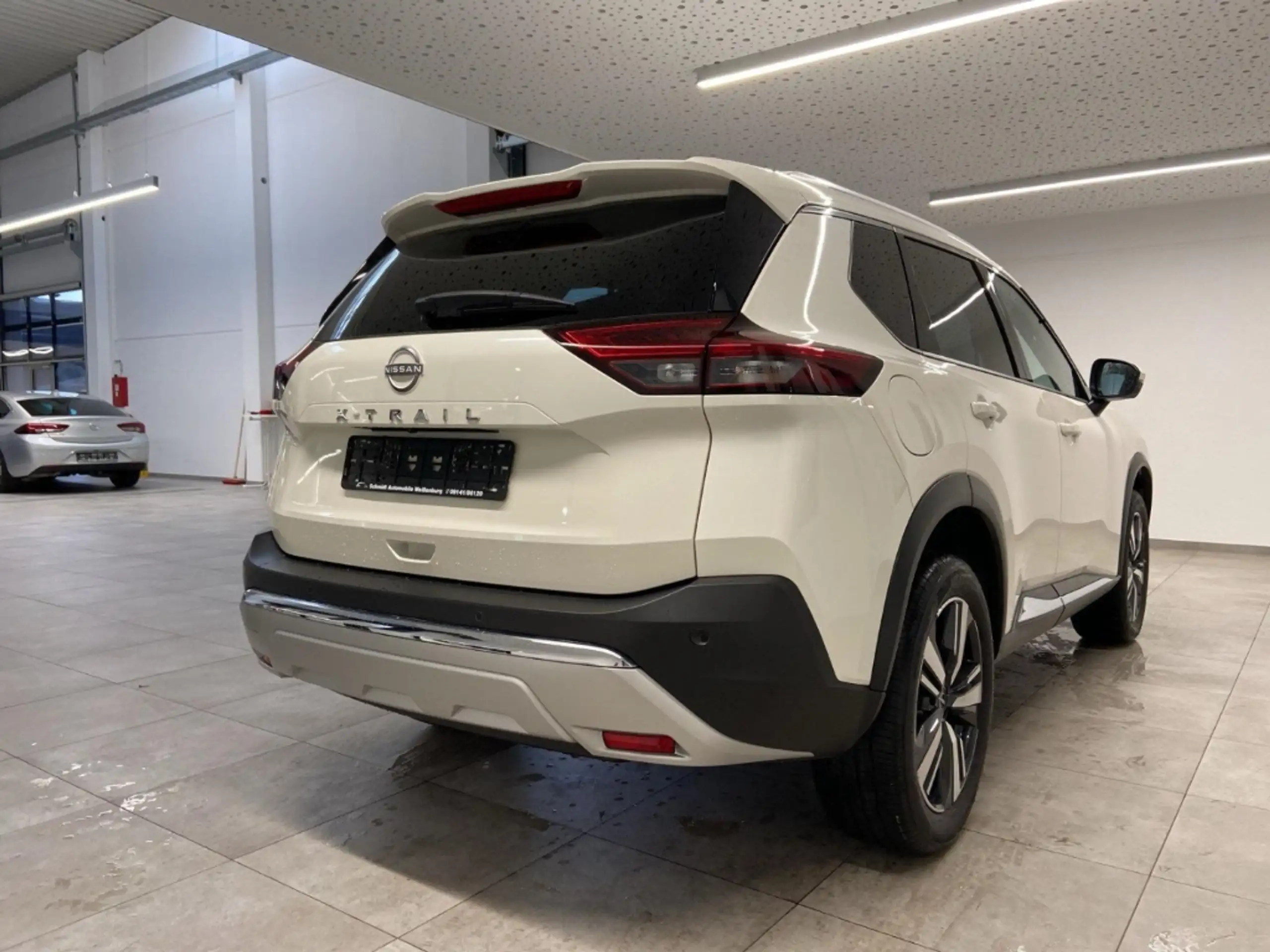 Nissan - X-Trail